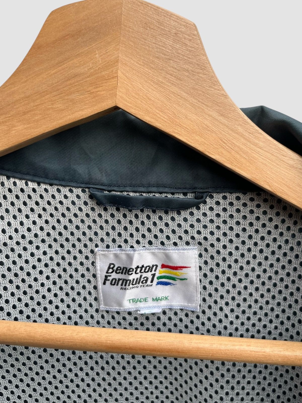Benetton Vintage Benetton Formula 1 Coach Jacket Size US L / EU 52-54 / 3 - 11 Thumbnail