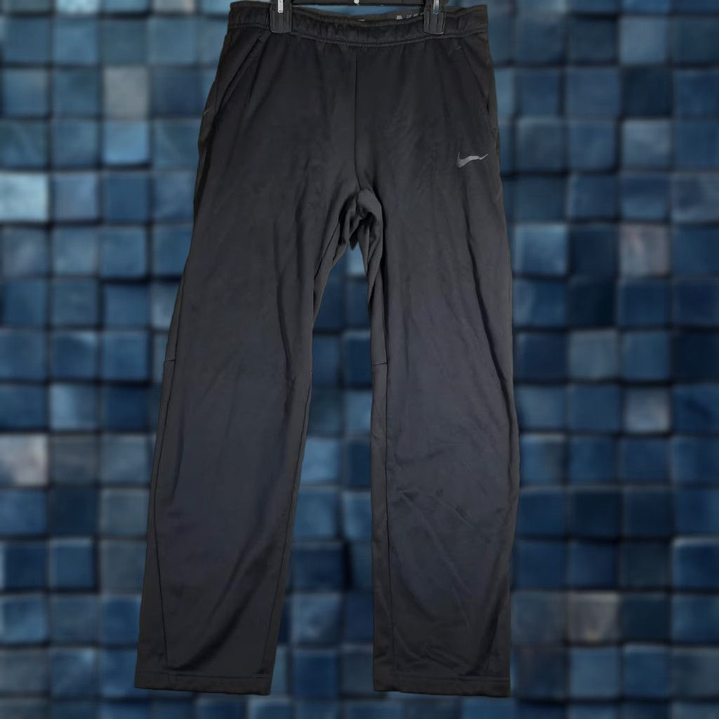 Nike Nike Mens Therma Fit Training Pants L Black Fleece 100% Polyester Dri-FIT Pockets Elastic Waist Running Jogging Gym Training Activewear Mens L Size US 33 - 1 Thumbnail