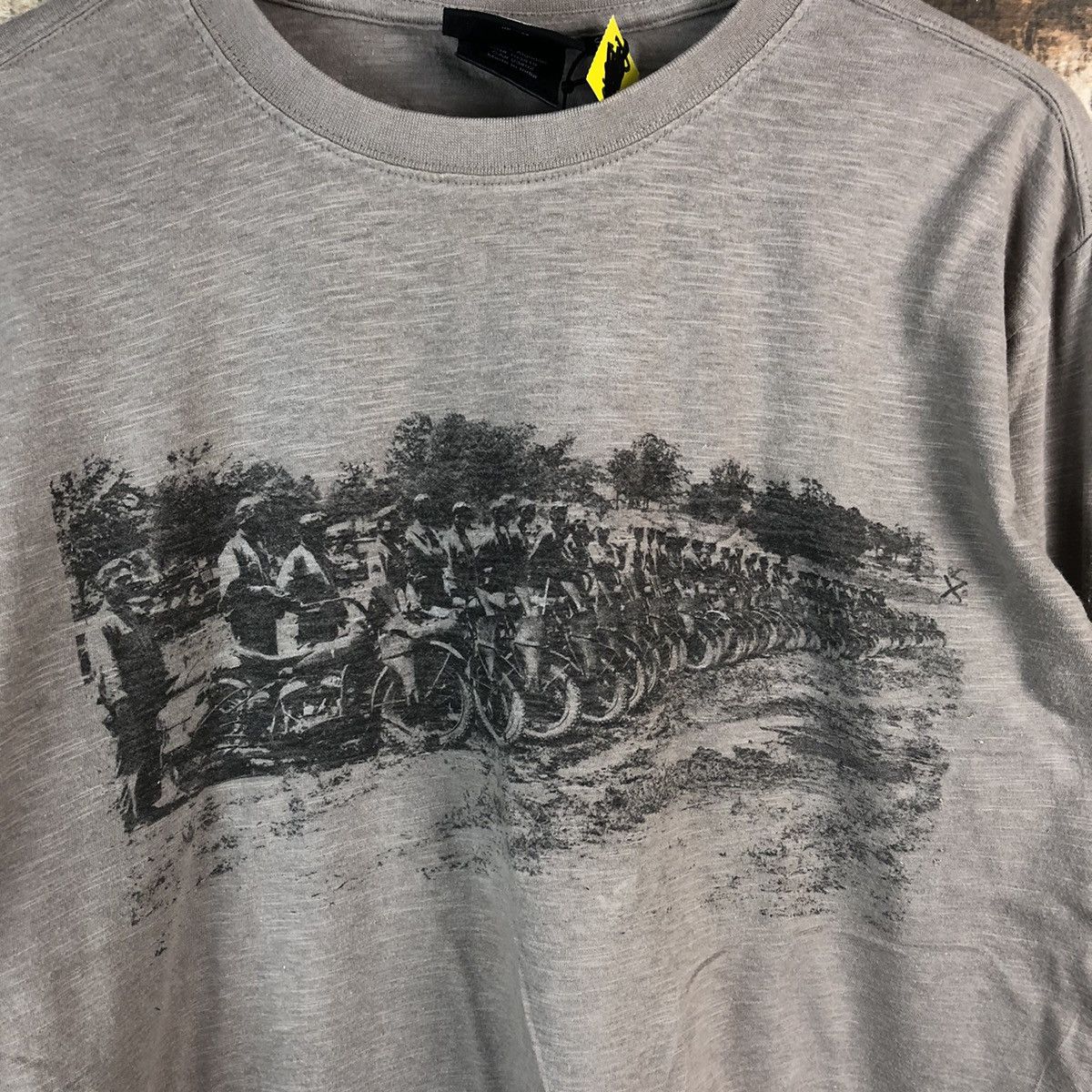 Harley Davidson Harley Davidson Grey Long Slevee T-Shirt #A2599 Size US S / EU 44-46 / 1 - 5 Thumbnail