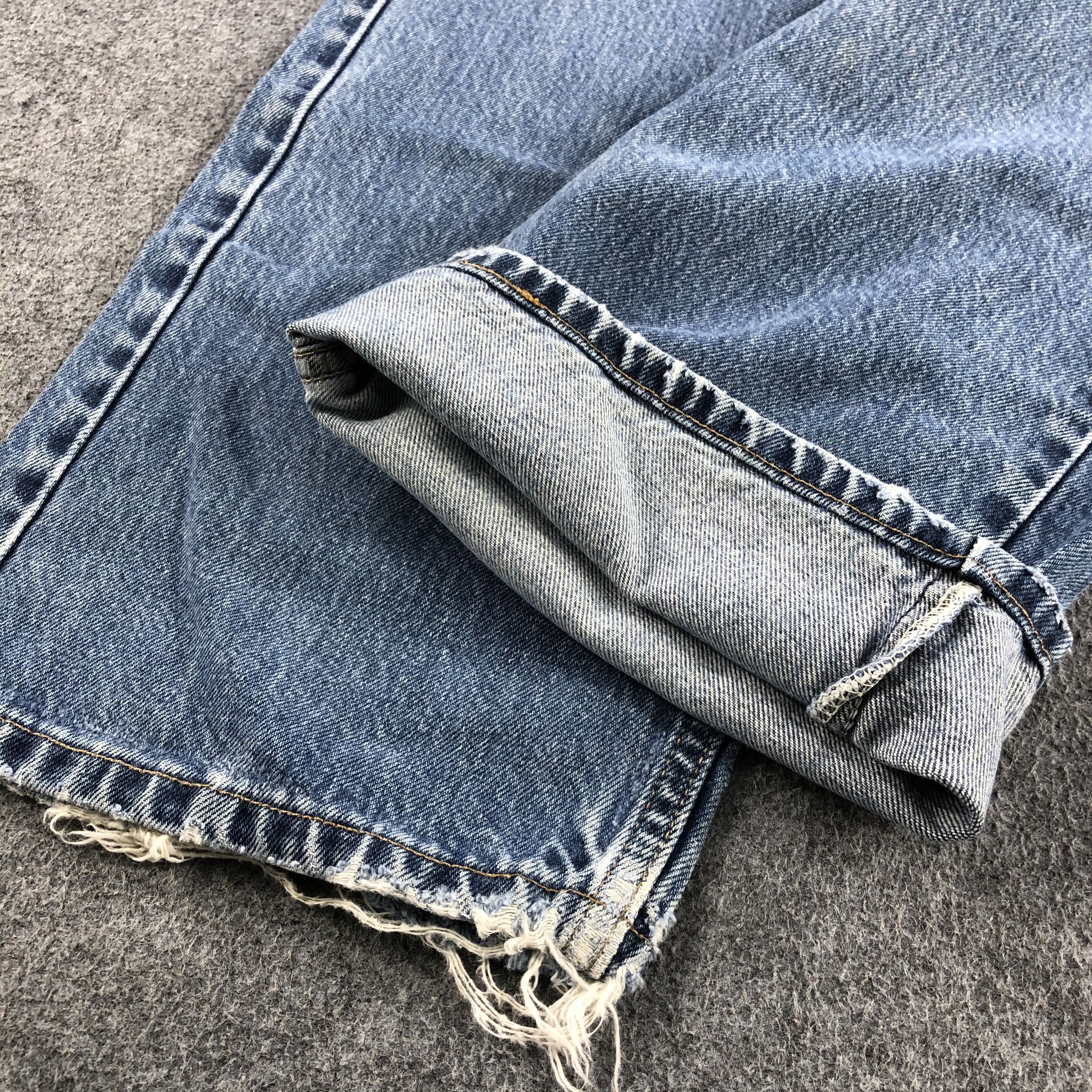 Levi's Vintage 90s Blue Wash Levis 569 Jeans-J2156 Size US 35 - 7 Thumbnail