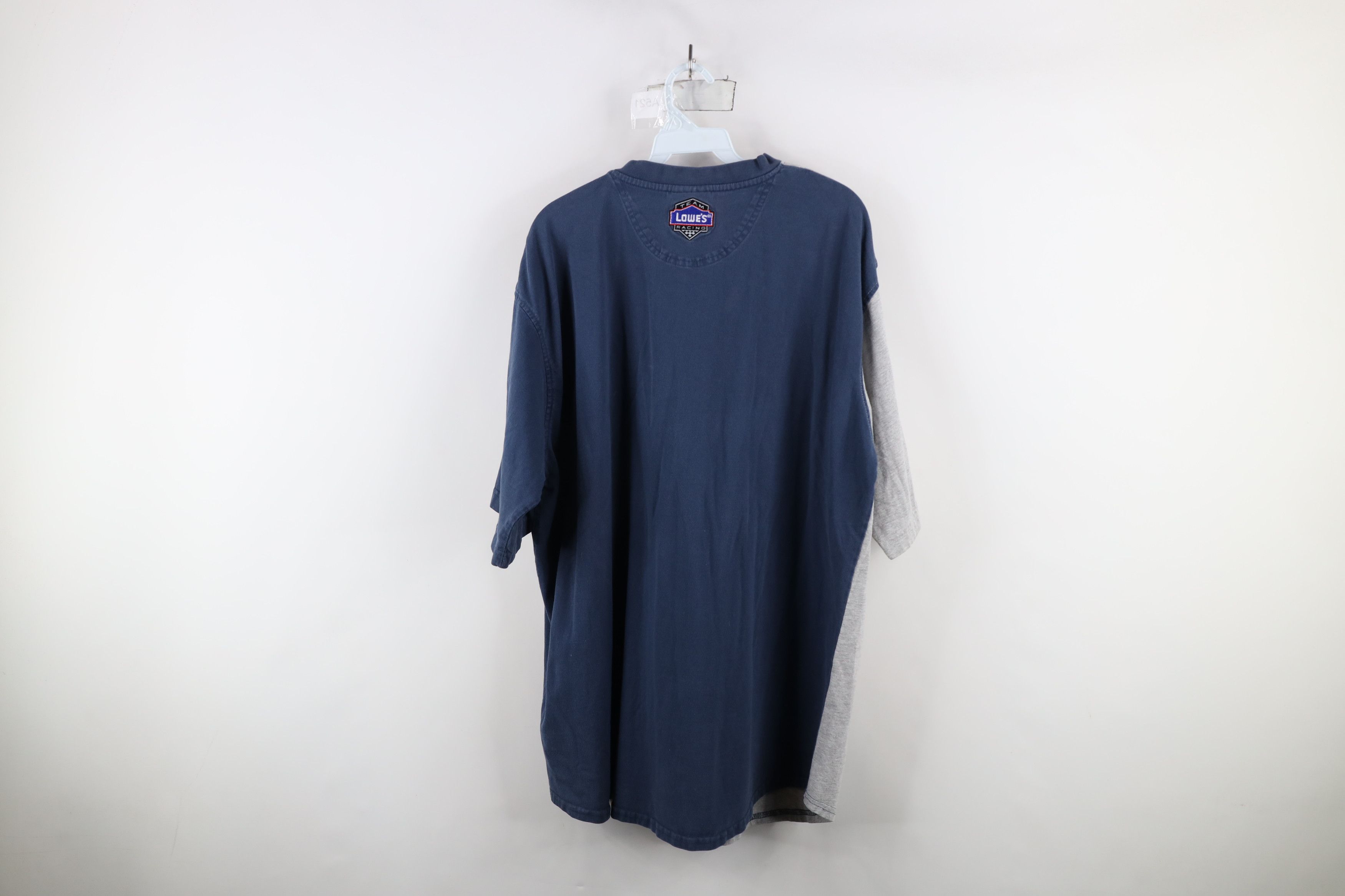 Vintage Vintage NASCAR Jimmie Johnson Lowes Racing Team Zip T-Shirt Size US XXL / EU 58 / 5 - 13 Thumbnail