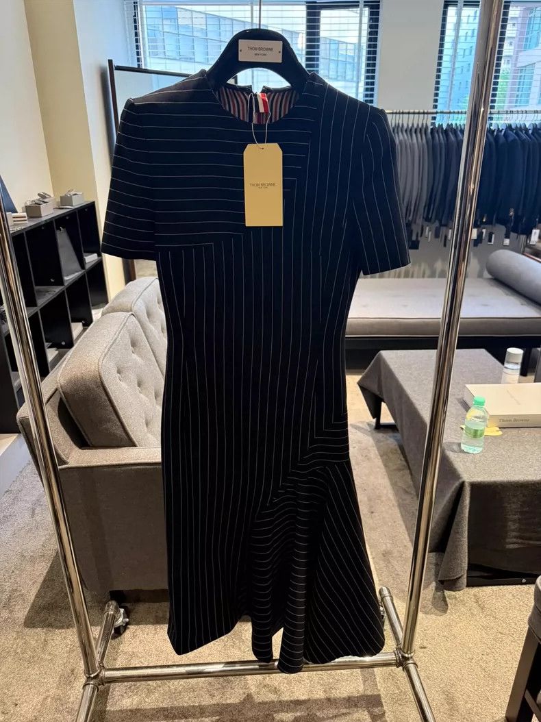 Thom Browne Thom Browne one-piece dress Size XS / US 0-2 / IT 36-38 - 1 Thumbnail