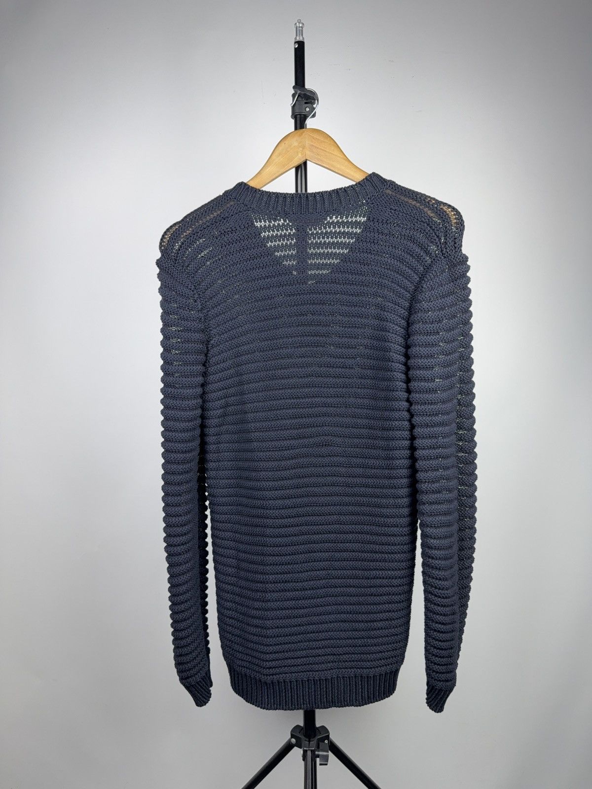 Hugo Boss Luxury Hugo Boss Italy Textured Open Knit Sweater Navy Size US S / EU 44-46 / 1 - 11 Thumbnail