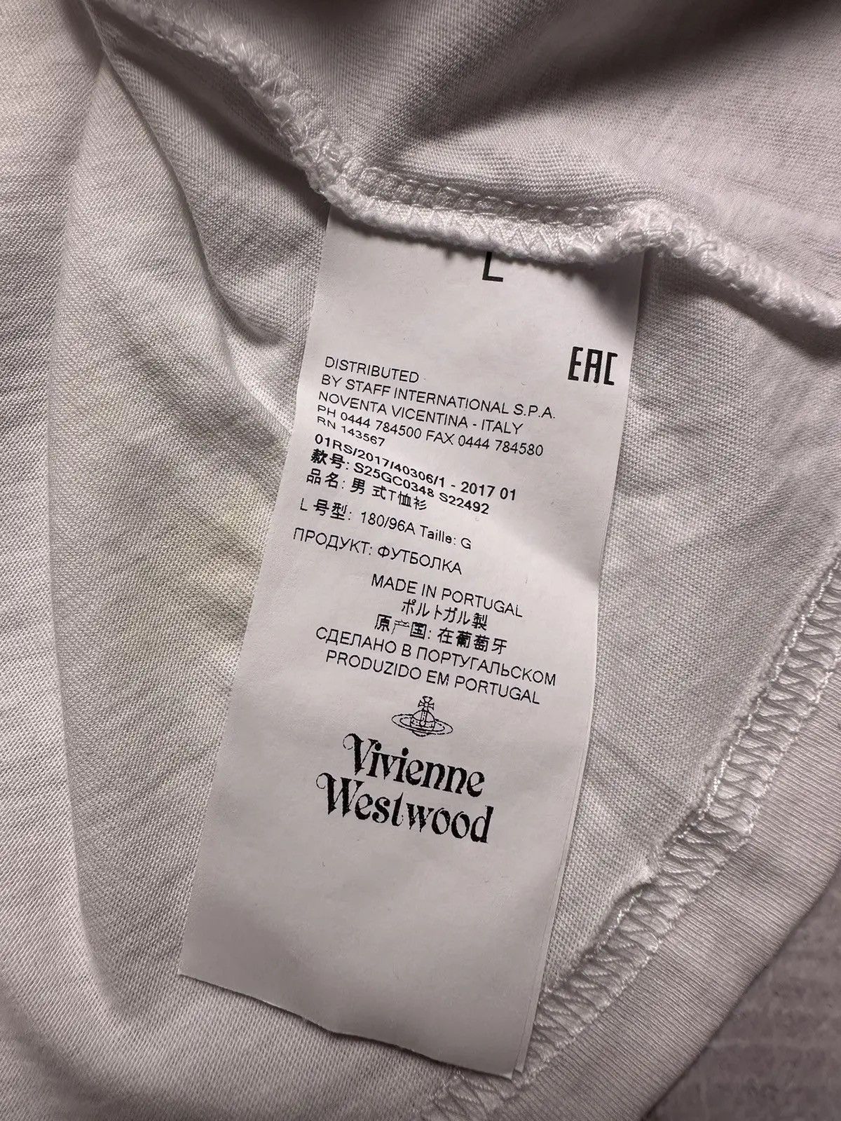 Vivienne Westwood Vintage Vivienne Westwood Tee logo rare size M Size US M / EU 48-50 / 2 - 6 Thumbnail