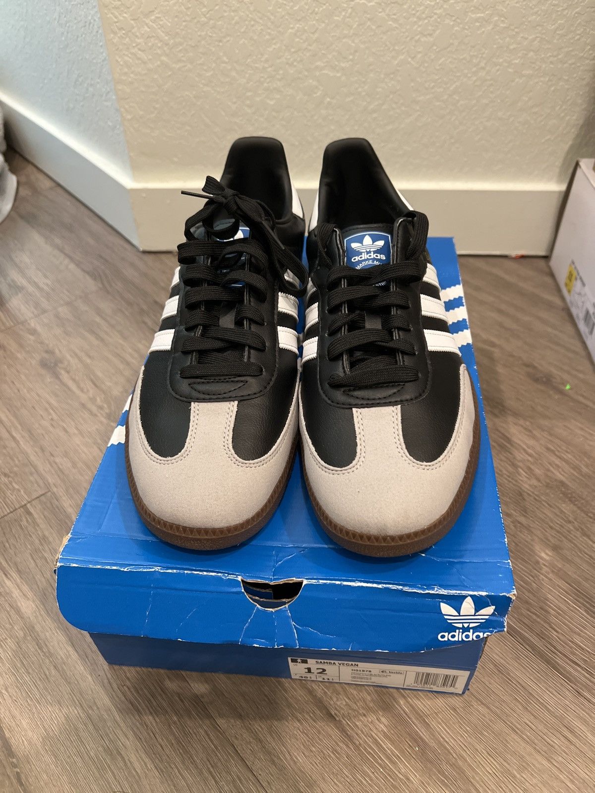 adidas gazelle silver green womens adidas Kids Samba Indoor Shoes