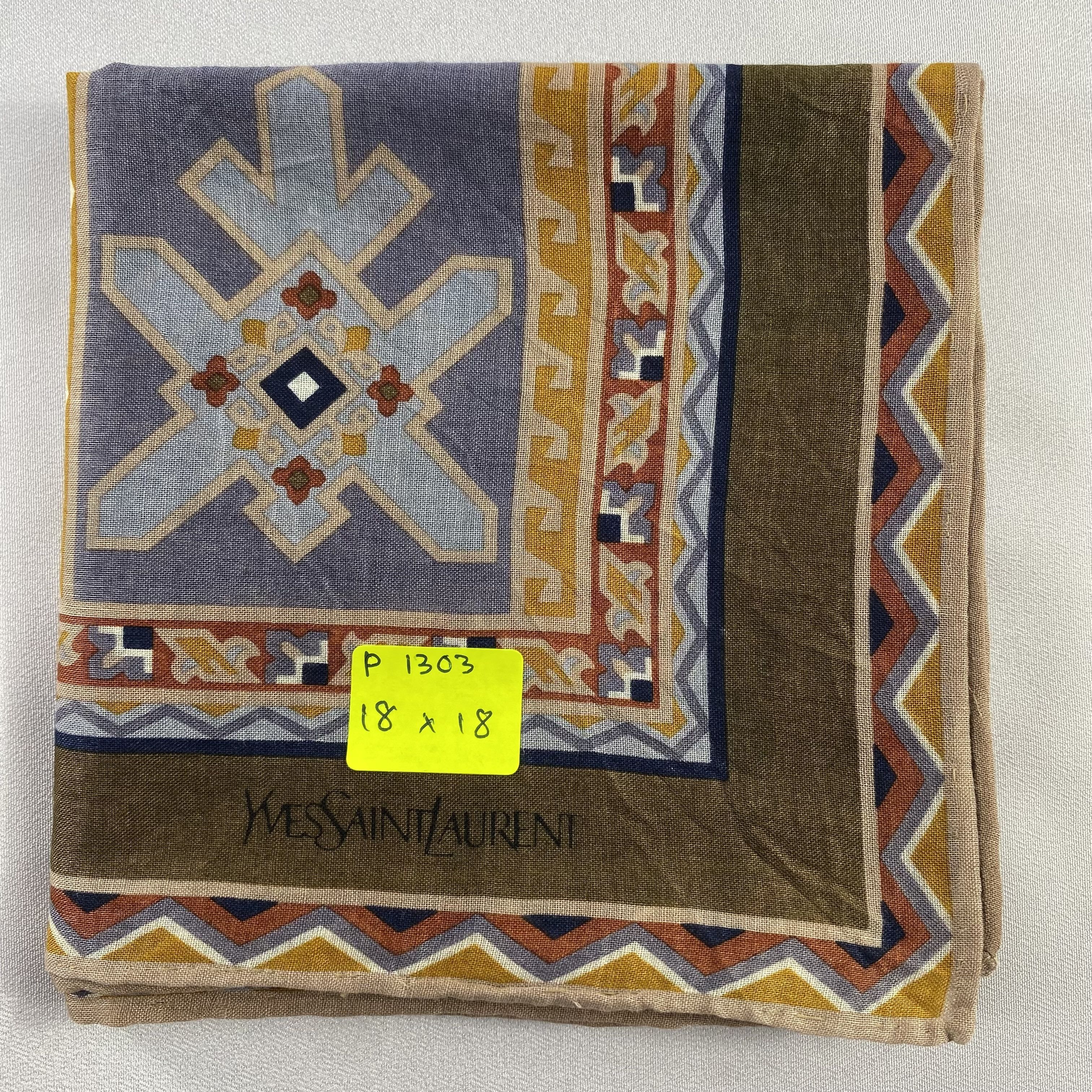 Vintage Yves Saint Laurent Bandana/ Handkerchief / Neckerchief-P1303 Size ONE SIZE - 5 Thumbnail