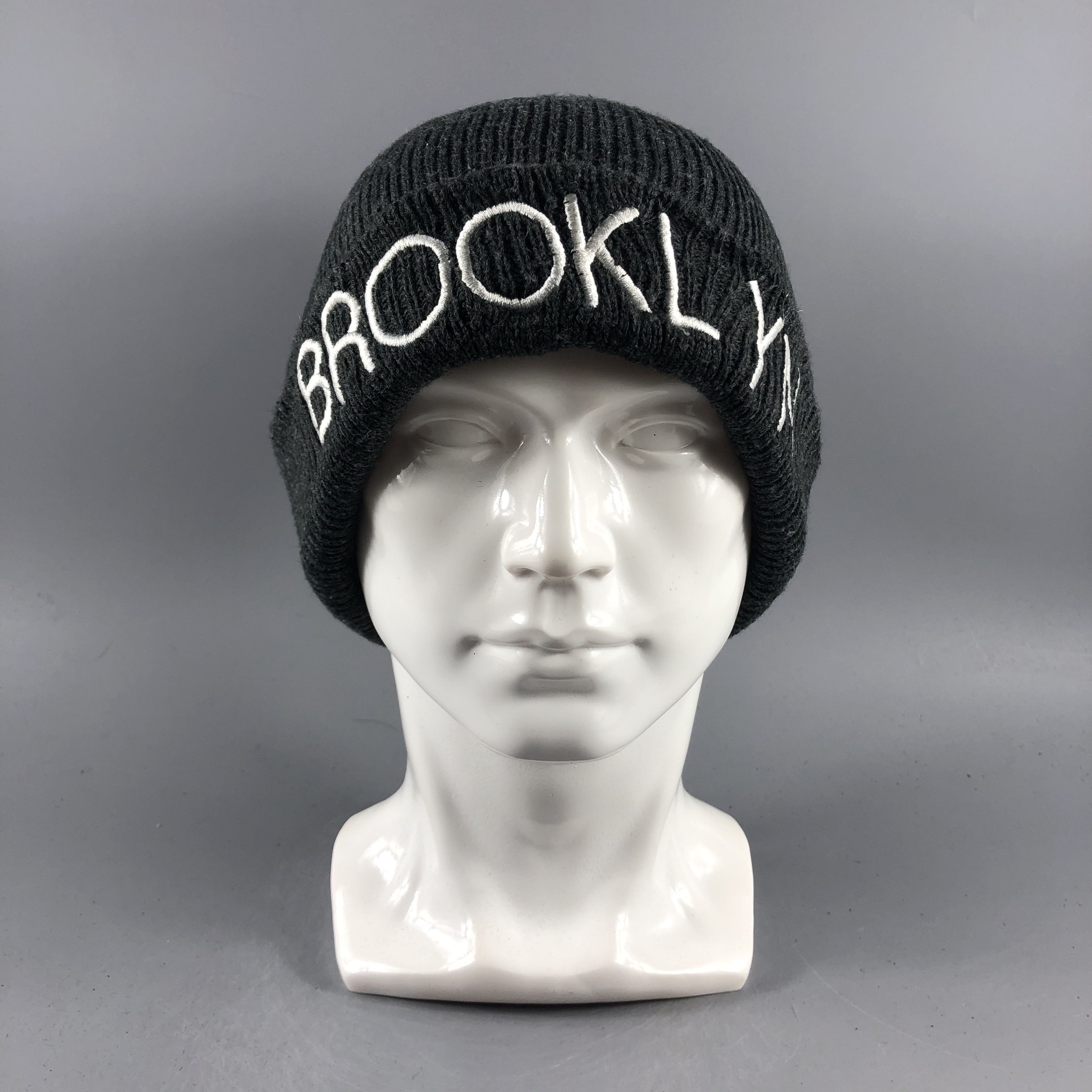 Other × Vintage Brooklyn Minimalist Beanie Snow Hat Snow Cap -D024 Size ONE SIZE - 1 Thumbnail