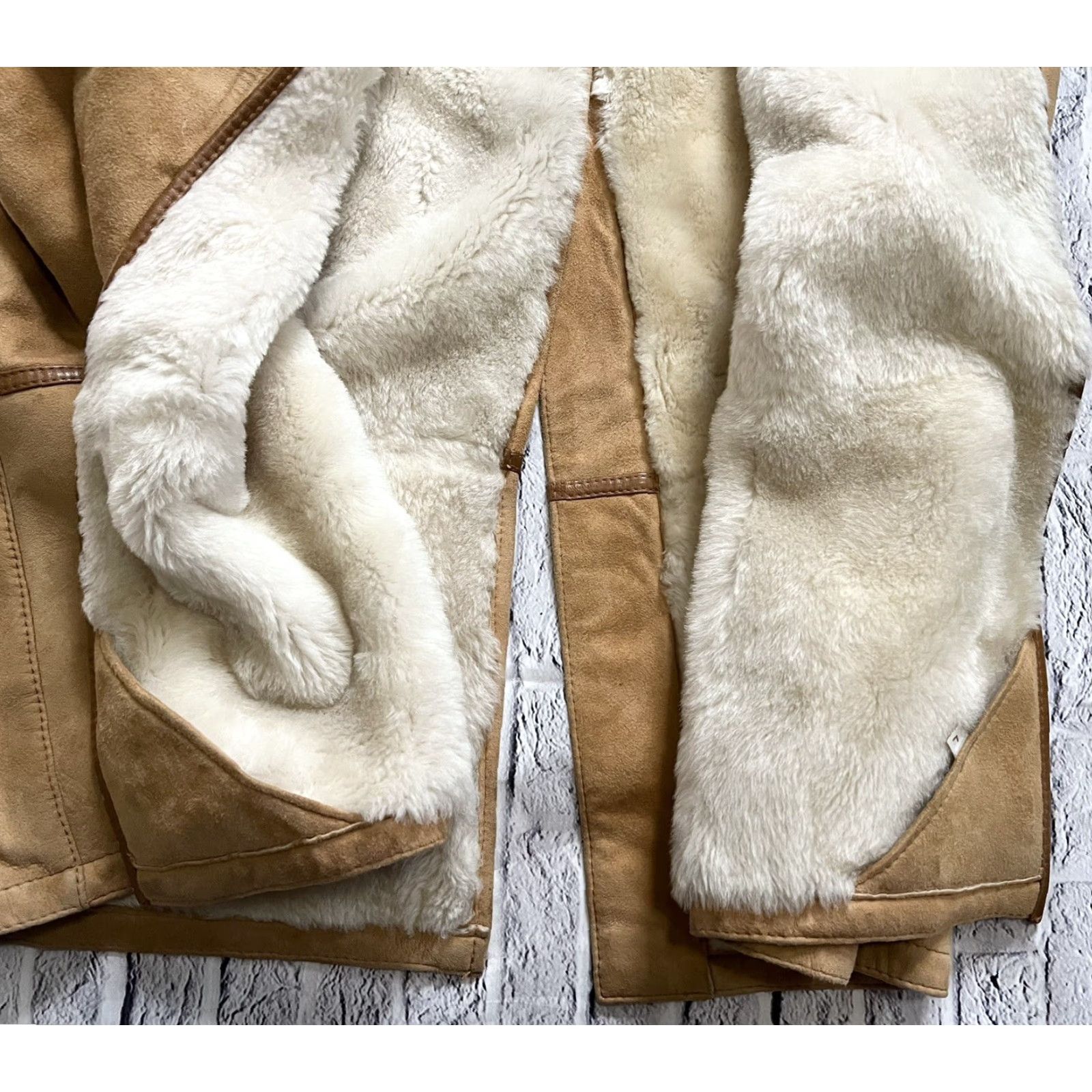 Vintage VINTAGE Beige Suede Trench Coat Belted Women’s Long Coat - L - Bohemian, Classic, Cowboy, Hippie, Vintage Style - Casual Outdoor Size L / US 10 / IT 46 - 3 Thumbnail