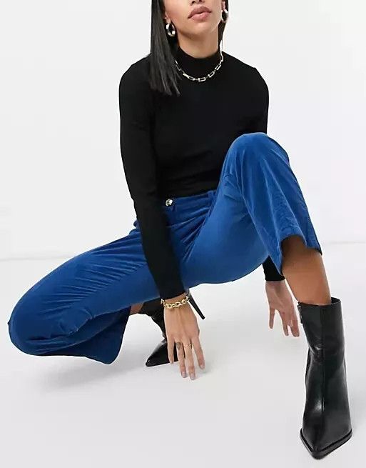 Derek Lam 10 Crosby Derek Lam 10 Crosby cropped flare jeans in blue Size 2 Size 30" / US 8 / IT 44 - 1 Thumbnail