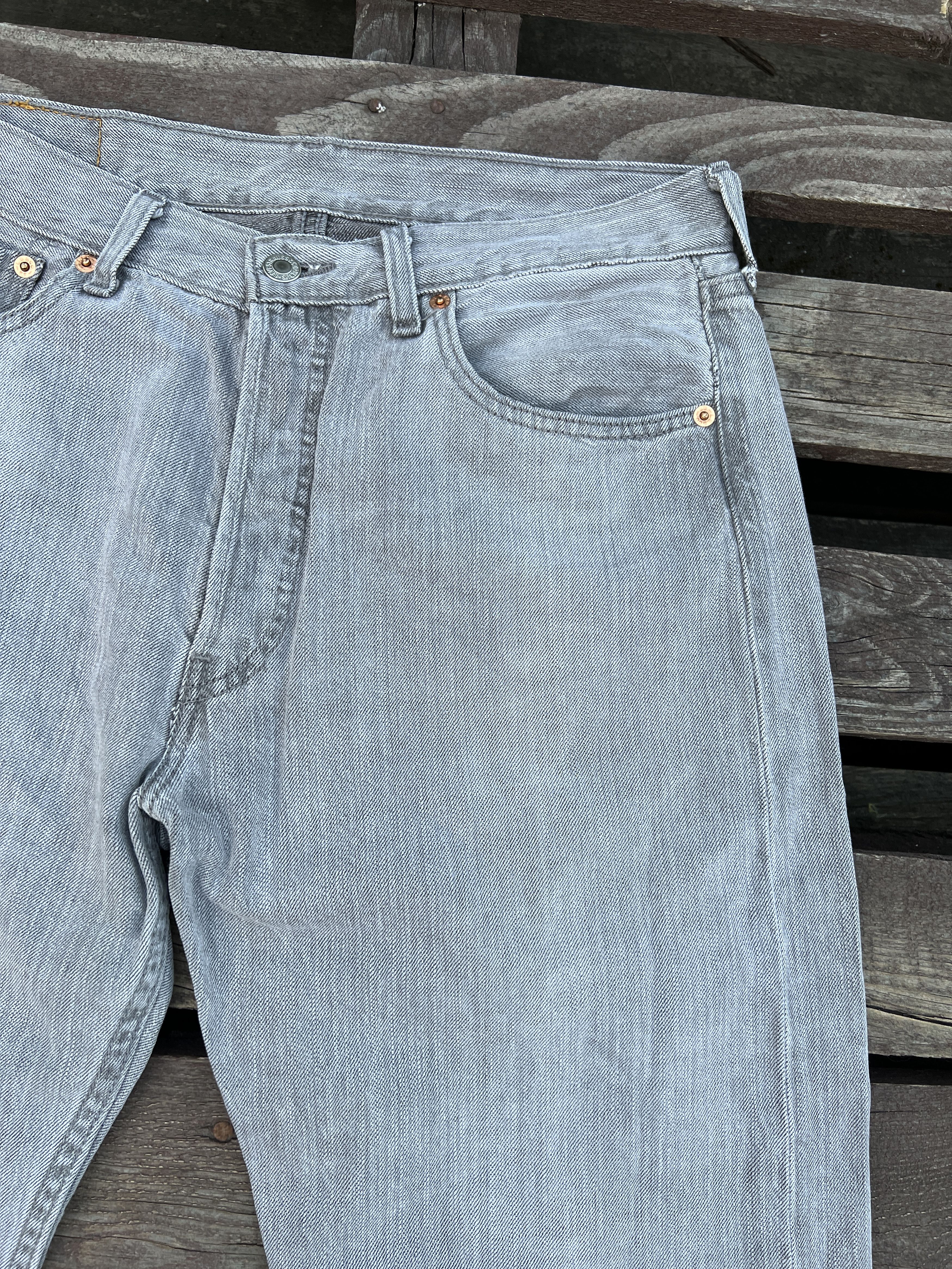 Levi's Levis 501 Vintage Gray Denim Jeans Size W33 L36 Size US 33 - 22 Thumbnail