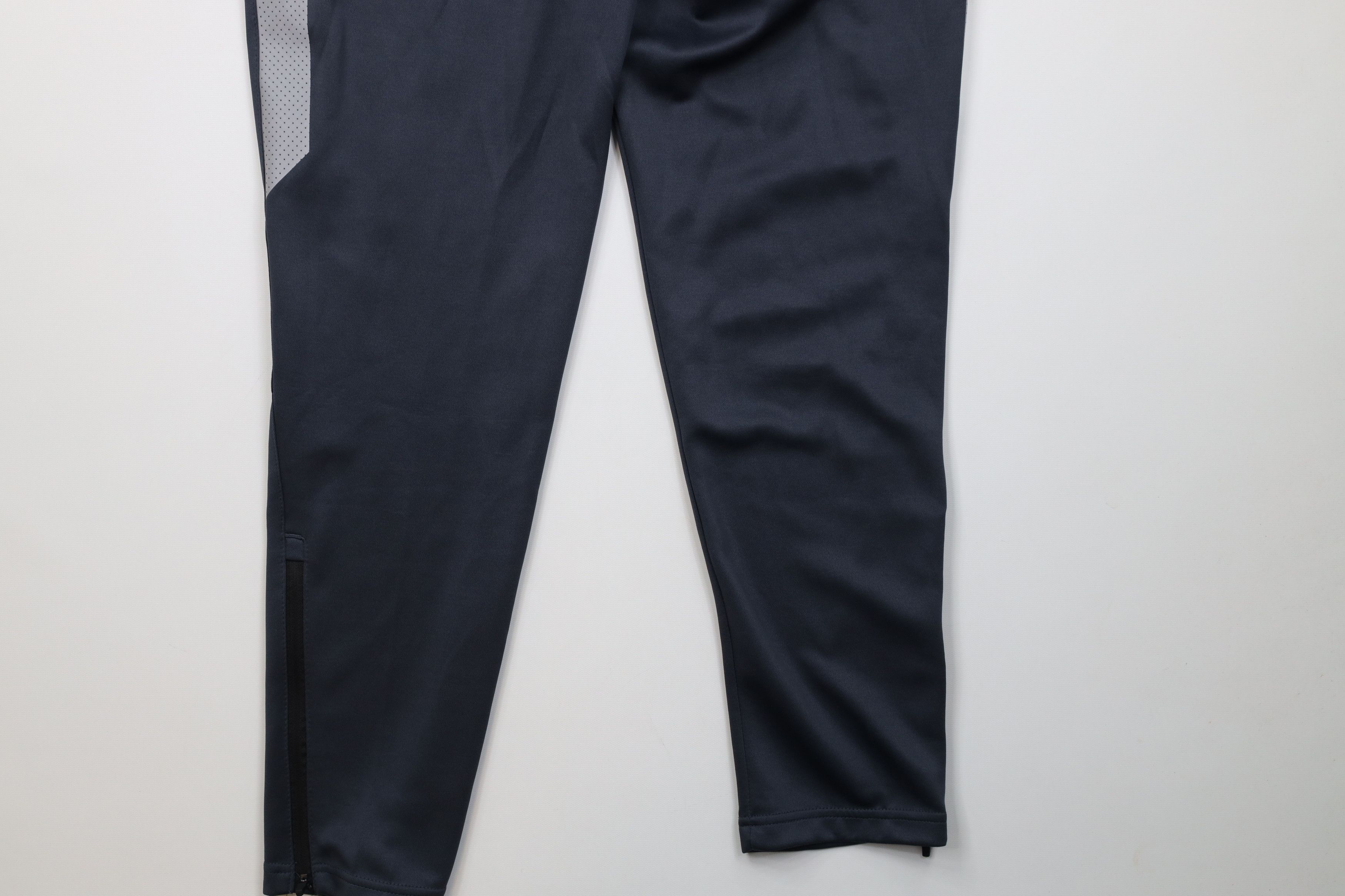 Reebok Deadstock Reebok Crossfit Tapered Leg Sweatpants Gray Size US 32 / EU 48 - 12 Thumbnail