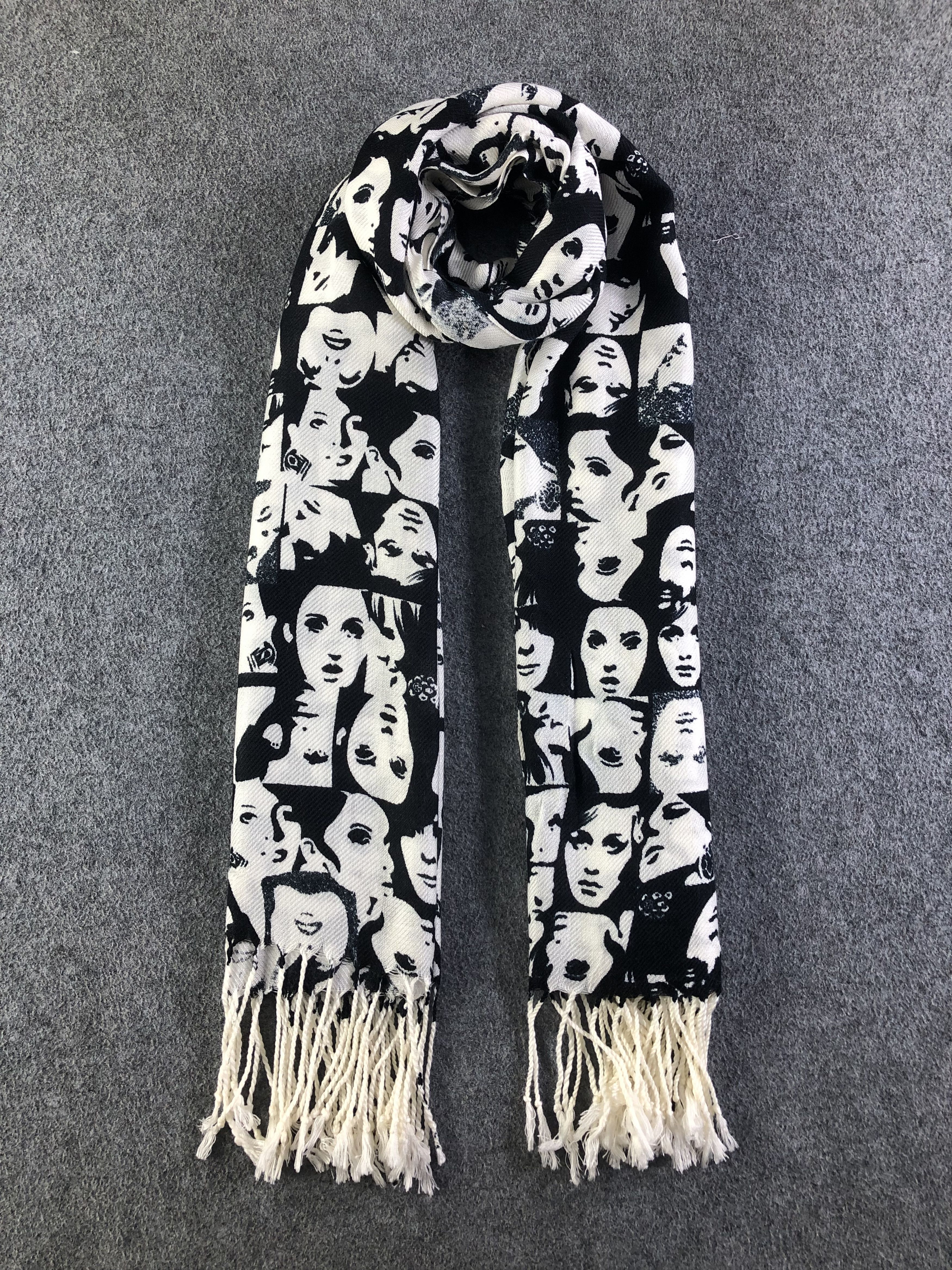 Japanese Brand Face Design Scarf / Muffler / Neckwear SS1346 Size ONE SIZE - 4 Thumbnail