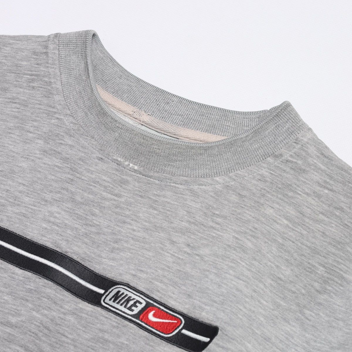 Nike Vintage Nike Center Logo Grey Sweatshirt Size US M / EU 48-50 / 2 - 6 Thumbnail