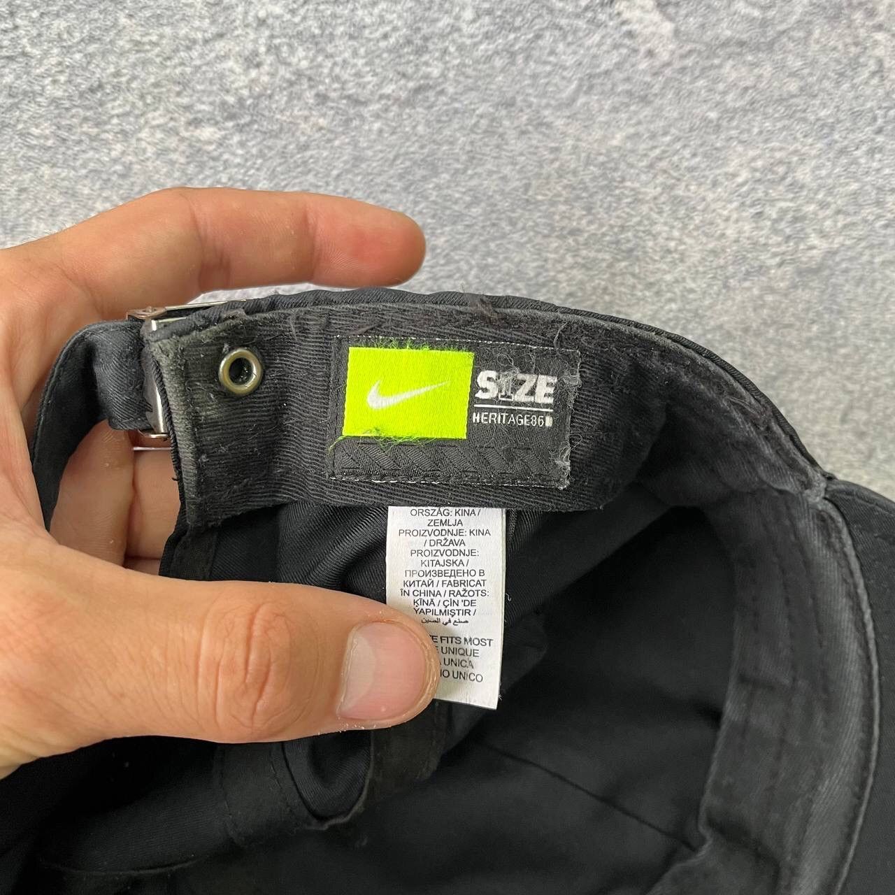 Nike Vintage Nike 90s Black Cap Metal Swoosh Y2k OneSize Size ONE SIZE - 3 Thumbnail
