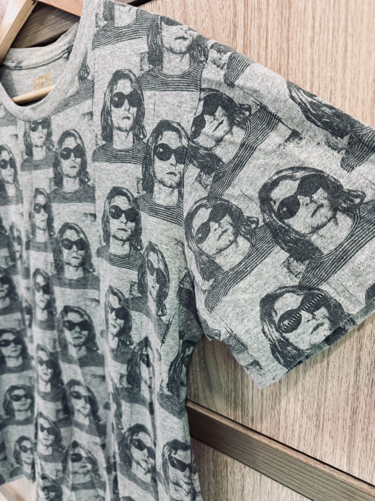 Uniqlo Full Print Kurt Cobain Tee Size US L / EU 52-54 / 3 - 3 Thumbnail