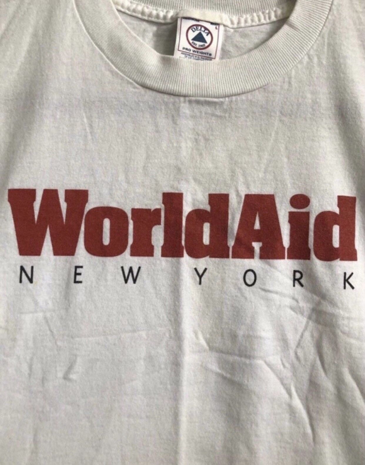 Delta World Aid shirt Size US L / EU 52-54 / 3 - 2 Thumbnail