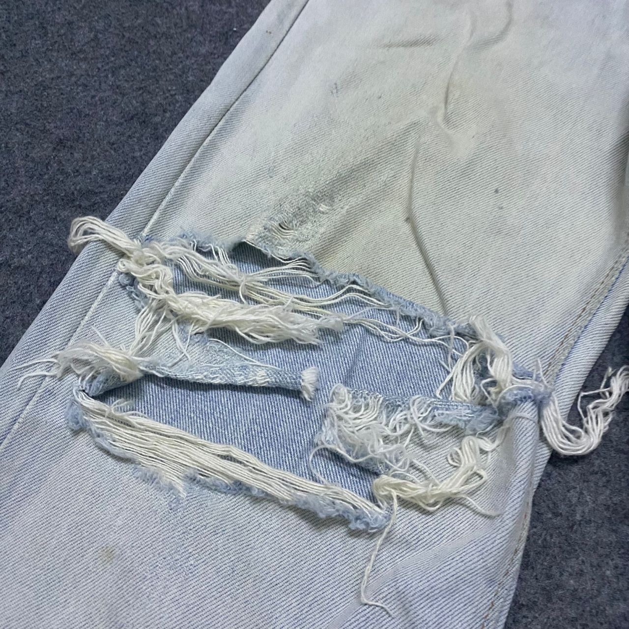 Levi's Vintage 80s Levis 501 Button 6 Distressed Denim Size US 30 / EU 46 - 8 Thumbnail