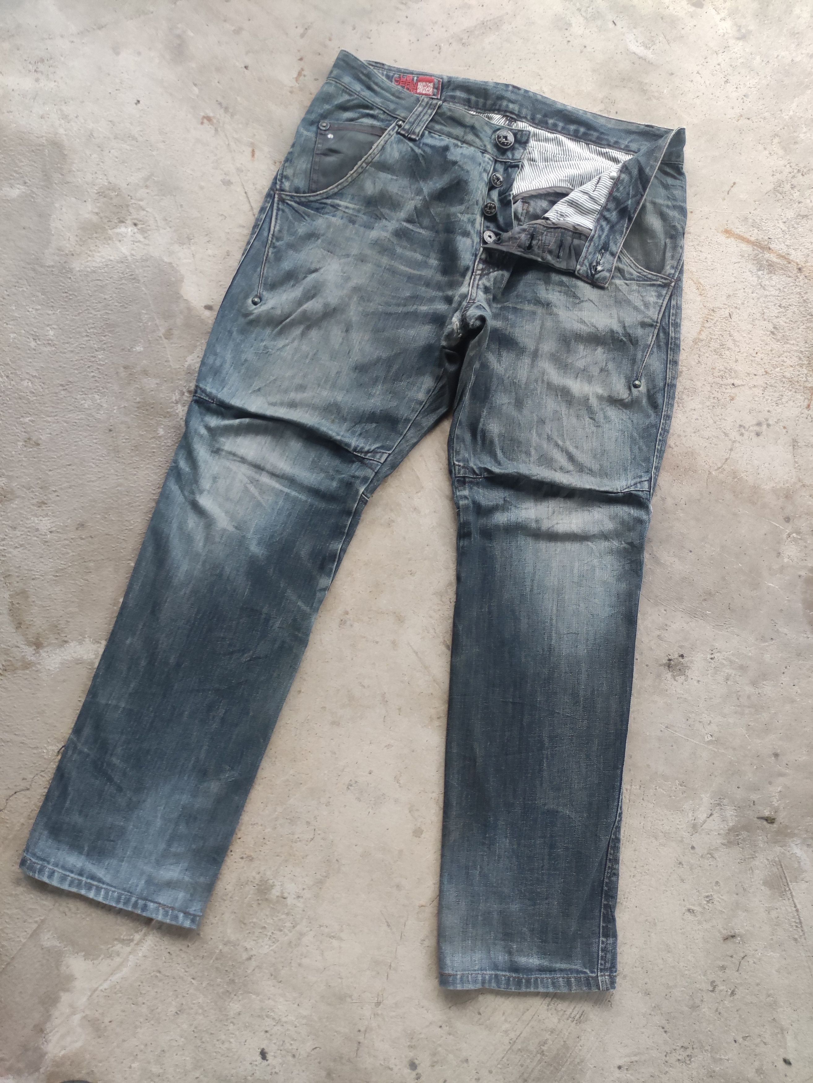 Japanese Brand Vintage Japanese Button Denim Distressed Faded Pants W36 Size US 36 / EU 52 - 2 Thumbnail