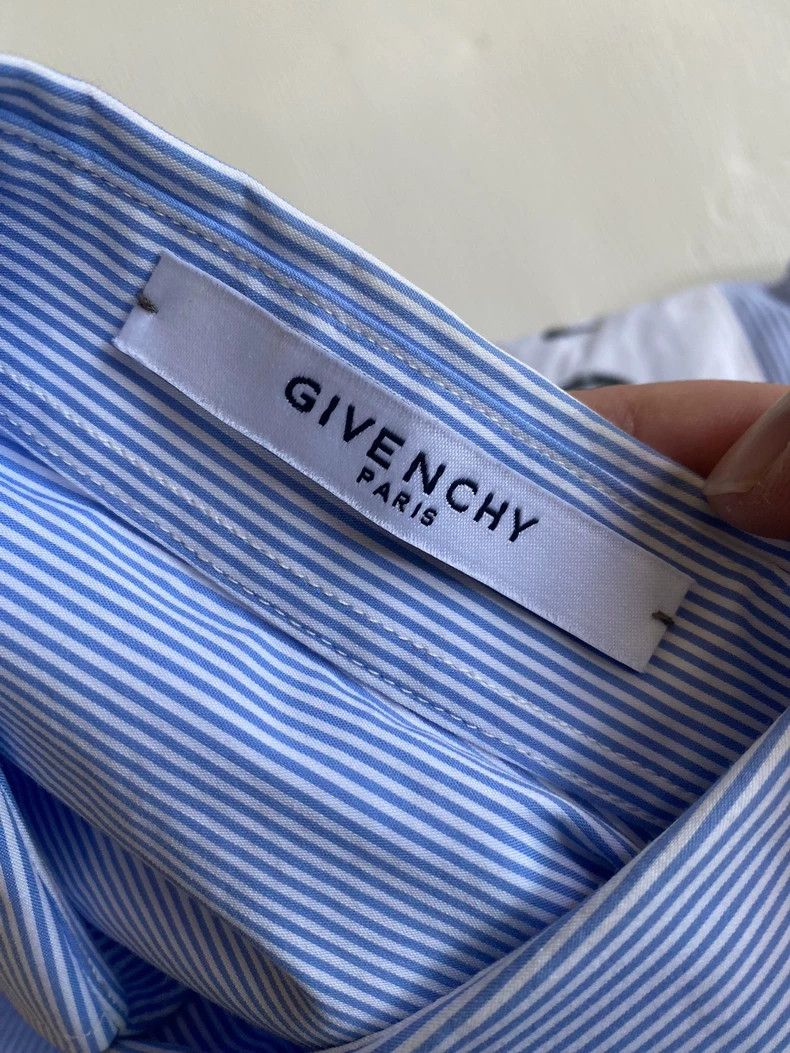 Givenchy Givenchy Shirt, classic, blue and white striped Size US M / EU 48-50 / 2 - 5 Thumbnail