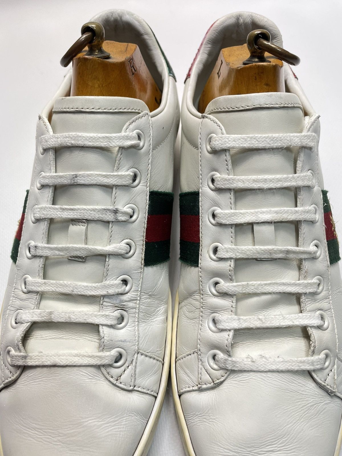 Gucci Gucci Ace Bee Embroidered Web White Leather Trainer Size US 8 / EU 41 - 7 Thumbnail