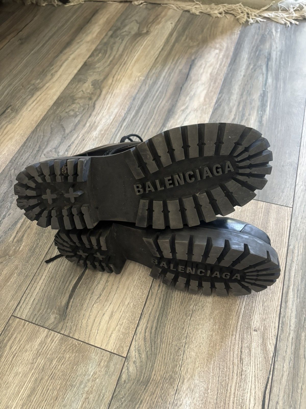 Balenciaga Balenciaga leather strike boot Size US 10 / EU 43 - 3 Thumbnail