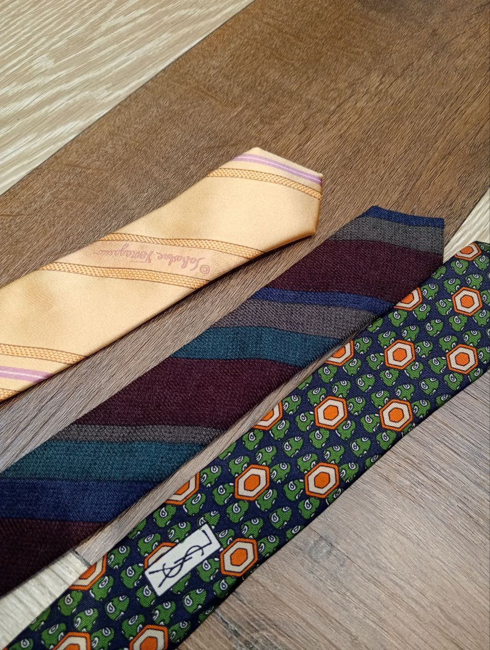 Yves Saint Laurent YVES SAINT LAURENT + SALVATORE FERRAGAMO + YSL TIES Size ONE SIZE - 7 Thumbnail