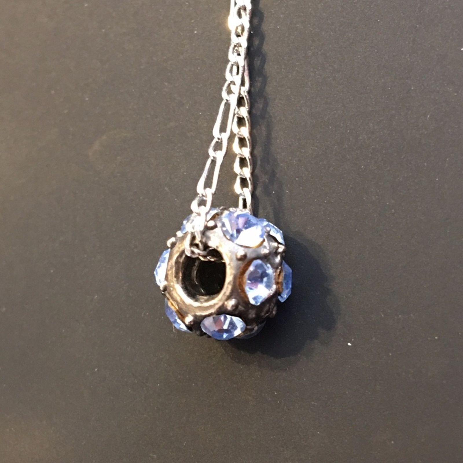 Vintage Blue crystal charm pendant on silver figaro chain Size ONE SIZE - 6 Thumbnail