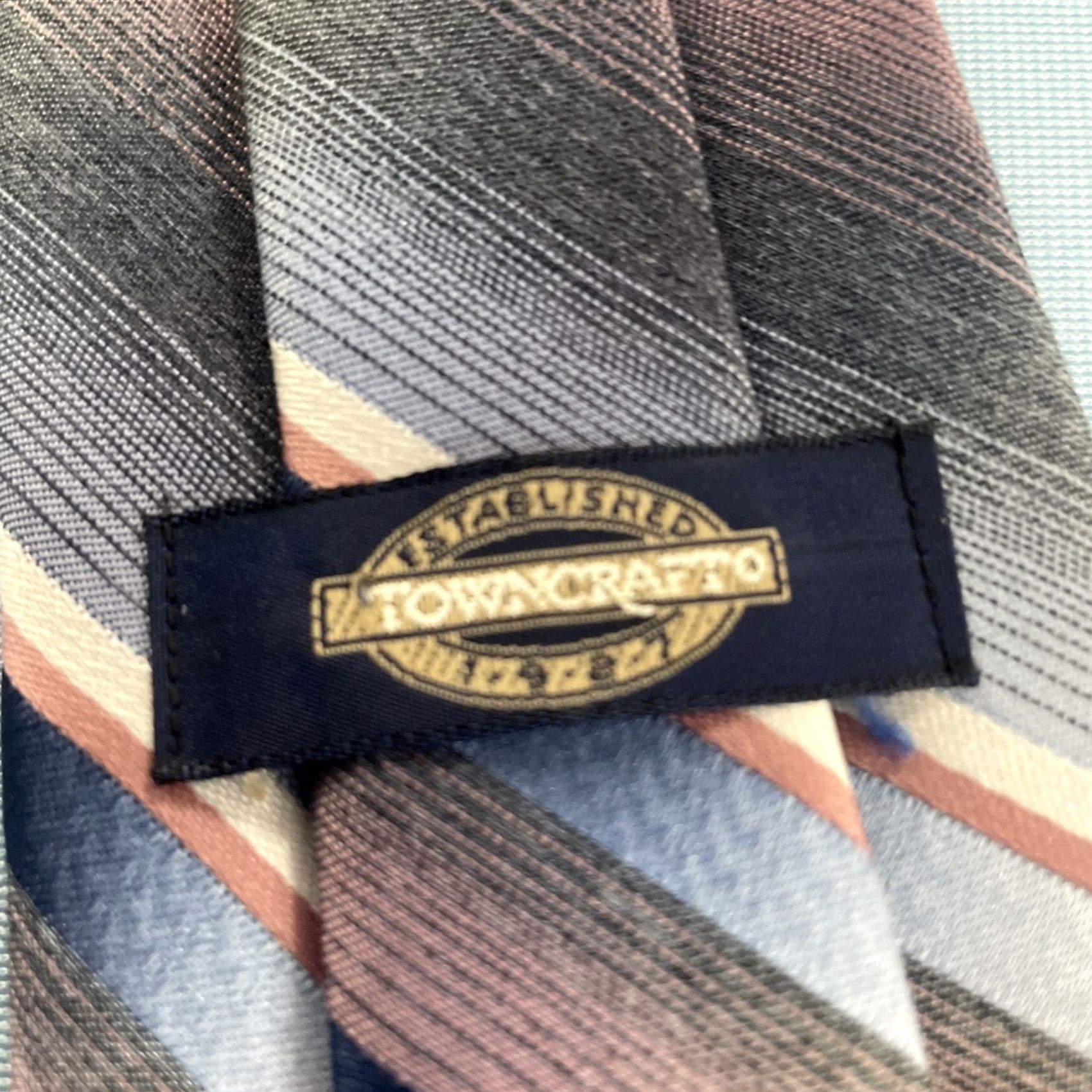 Pinko Towncraft Est 1927 Tie Polysilk Woven Striped Pink Salmon Blue Vtg 60s 3.5x58 Neckwear Tie Vintage Mens Size ONE SIZE - 6 Thumbnail
