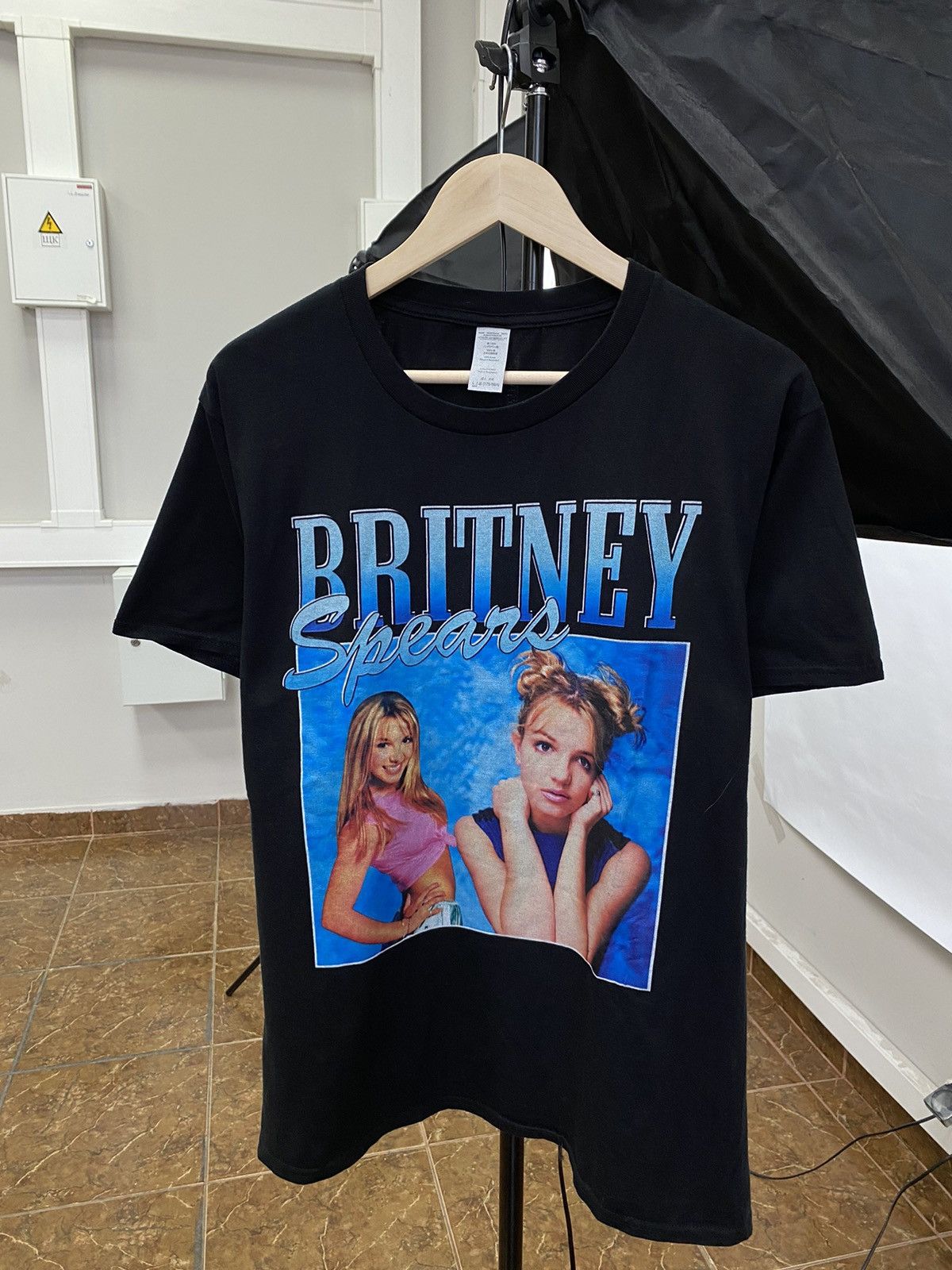 Band Tees × Rap Tees 🇺🇸 Vintage Britney Spears Band Rap T-Shirt Hype Rare Retro Size US L / EU 52-54 / 3 - 1 Thumbnail