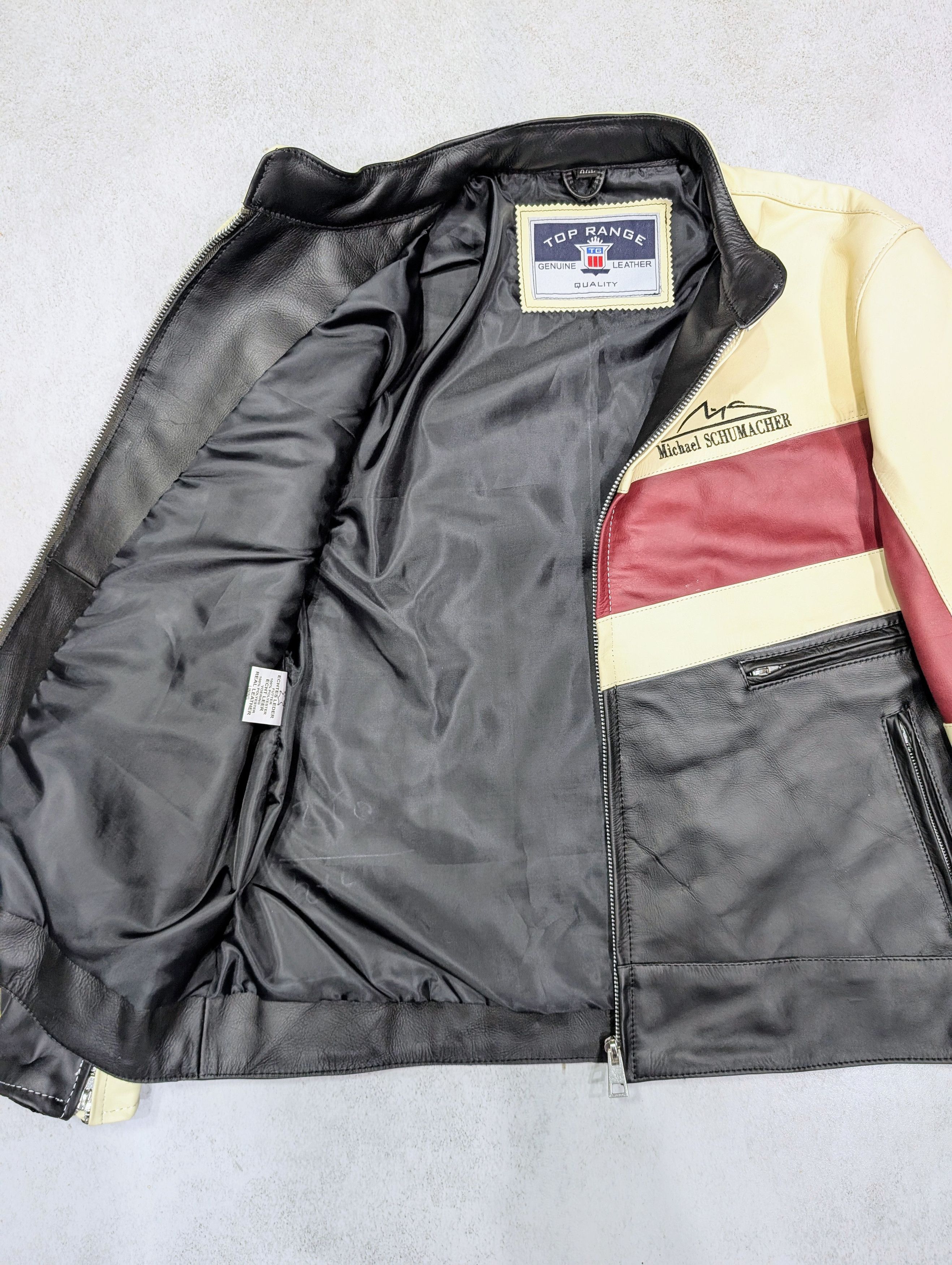 Formula 1 🔥 Ferrari 💥 Formula 1 World Championship Leather Jacket F1 Size US XL / EU 56 / 4 - 7 Thumbnail