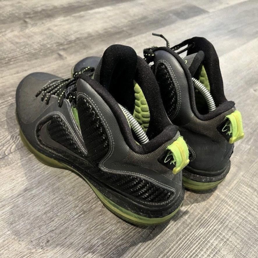 Nike NIKE • LeBron 9 "2012 Dunkman" (11M) Size US 11 / EU 44 - 7 Thumbnail