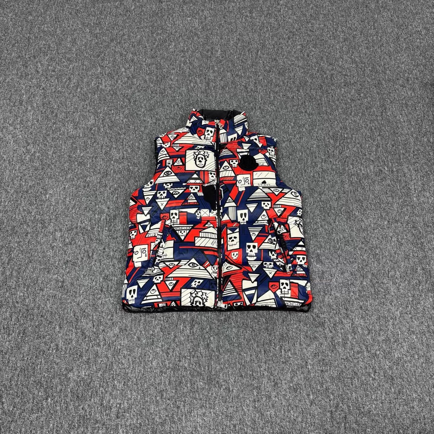 Moncler Moncler Comic Colorblock Limited Down Vest Size 3 99New Size US L / EU 52-54 / 3 - 1 Thumbnail