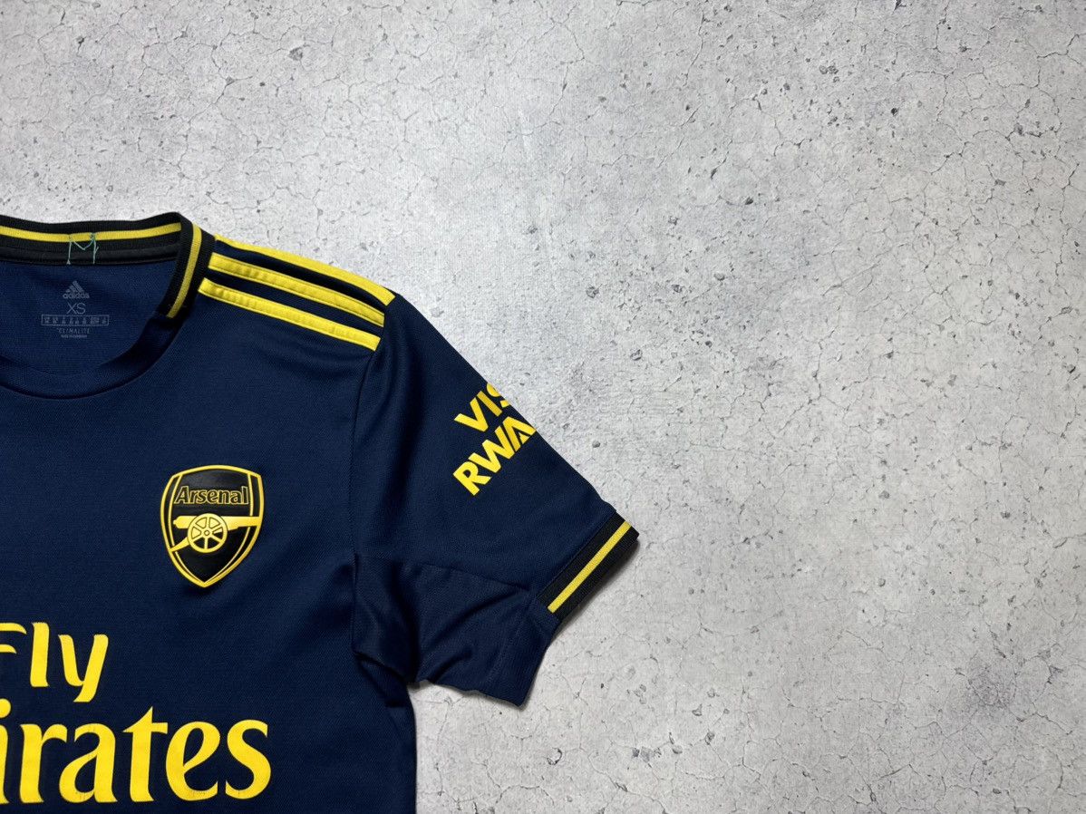 Adidas Adidas FC Arsenal London Vintage Soccer Jersey 2019/2020 Size US XS / EU 42 / 0 - 3 Thumbnail