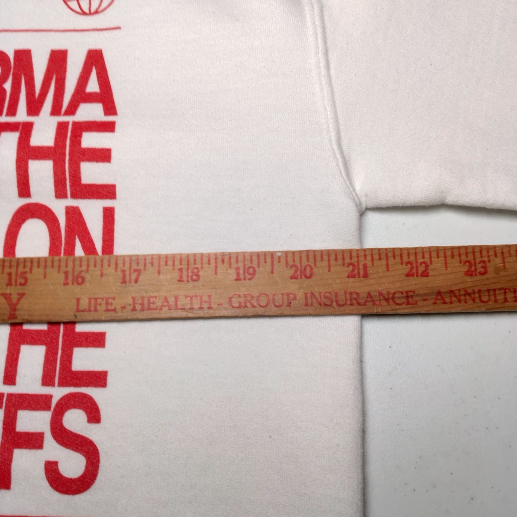 Gildan Swiftie Sweatshirt M White Graphic Love Karma Engaged Romance Unisex Adults Pullover Crew Neck Long Sleeve Gildan Heavy Blend Size US M / EU 48-50 / 2 - 5 Thumbnail