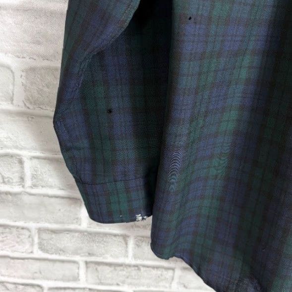 Pendleton Pendleton Shirt Button-Up Plaid Wool MEDIUM Men Regular Green Long Sleeve Chest Pocket Button-Down Vintage/Outdoor Size US M / EU 48-50 / 2 - 5 Thumbnail