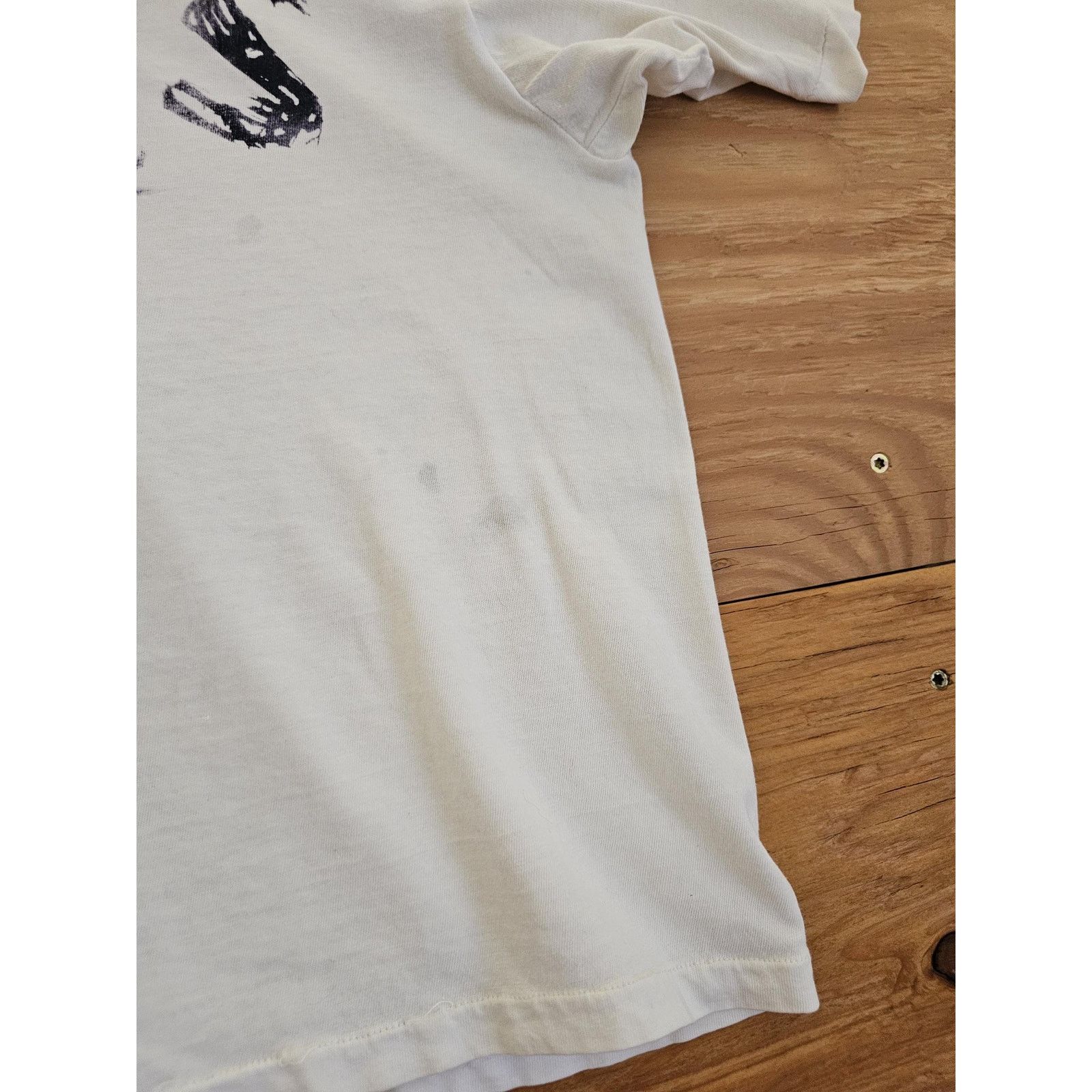 Other The Infidels Band Crop Top White T-Shirt XL 1990s Size US XL / EU 56 / 4 - 4 Thumbnail