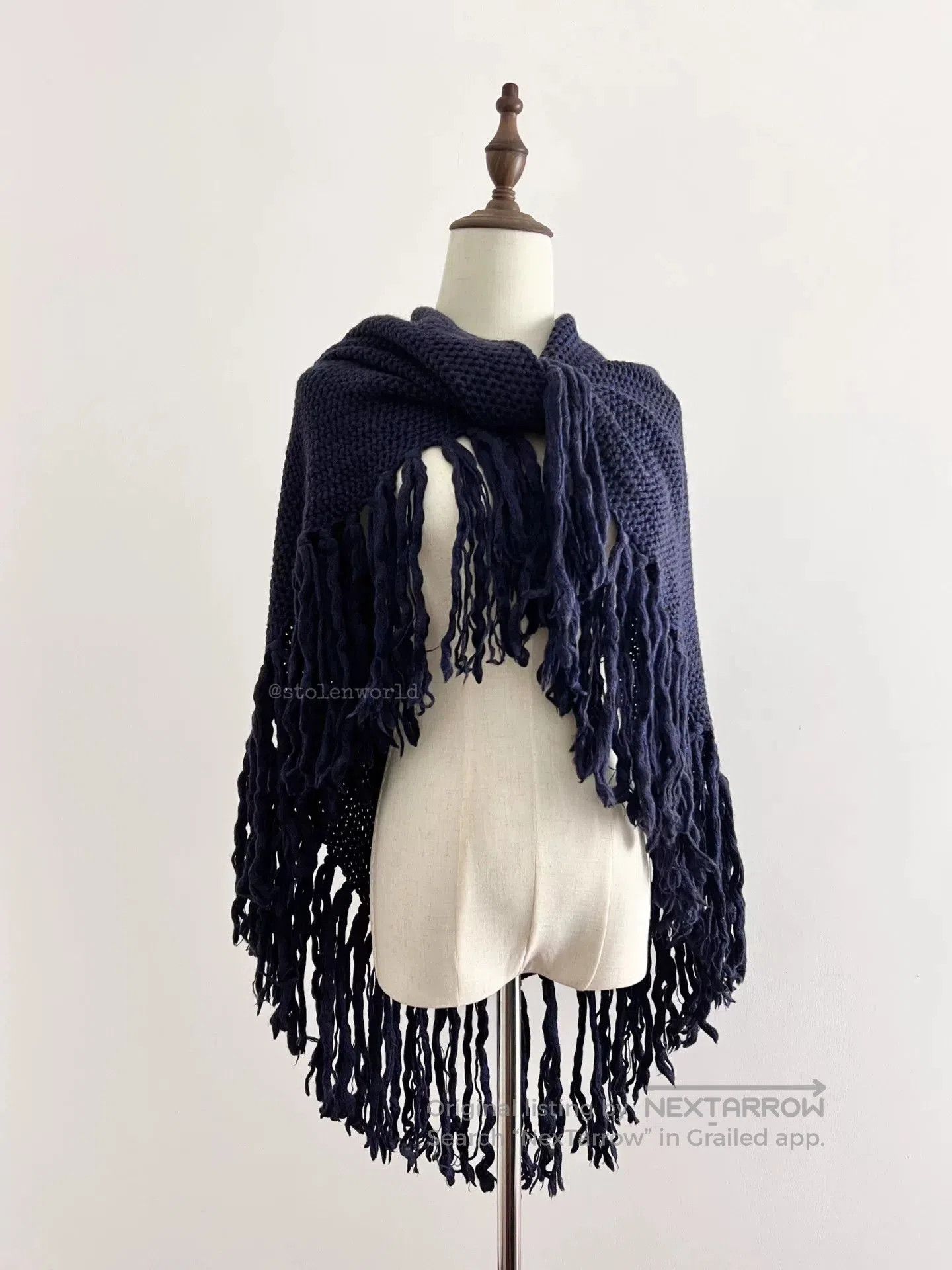 Y's soft wool fringed shawl in navy blue. Size ONE SIZE - 2 Thumbnail