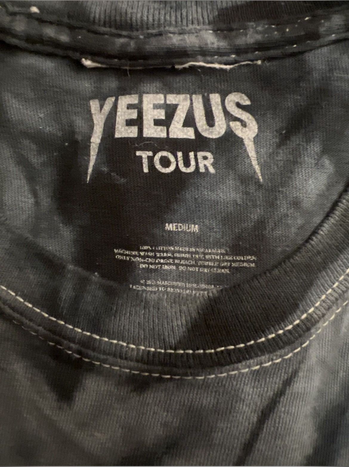 Kanye West YEEZUS Tour shirt M Size US M / EU 48-50 / 2 - 3 Thumbnail