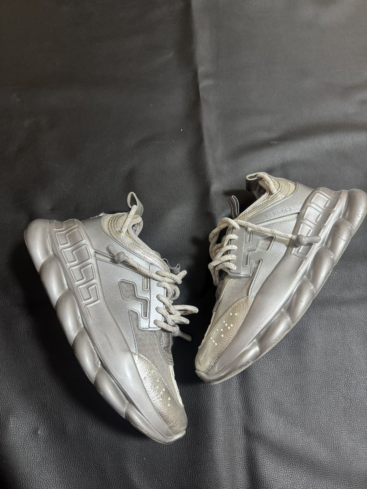 versace chain reaction