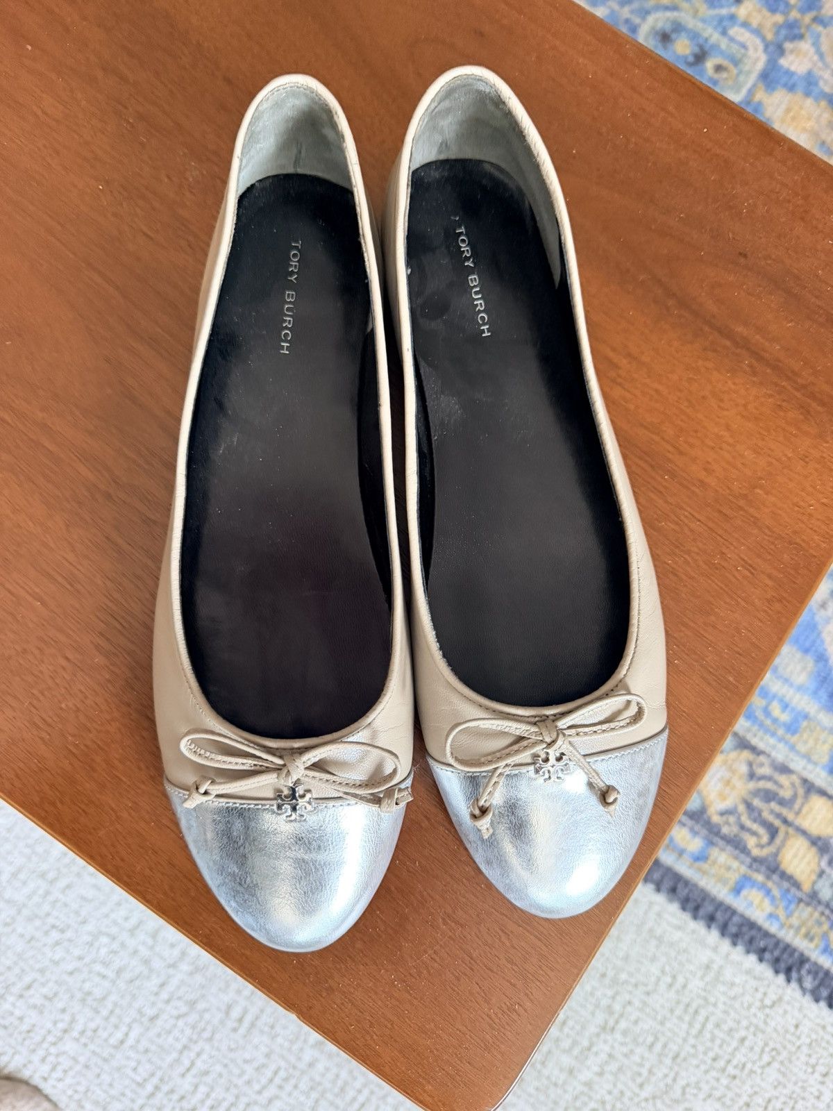 Tory Burch Tory Burch cap toe oyster beige round toe ballet flats 8 Size US 8 / IT 38 - 15 Thumbnail