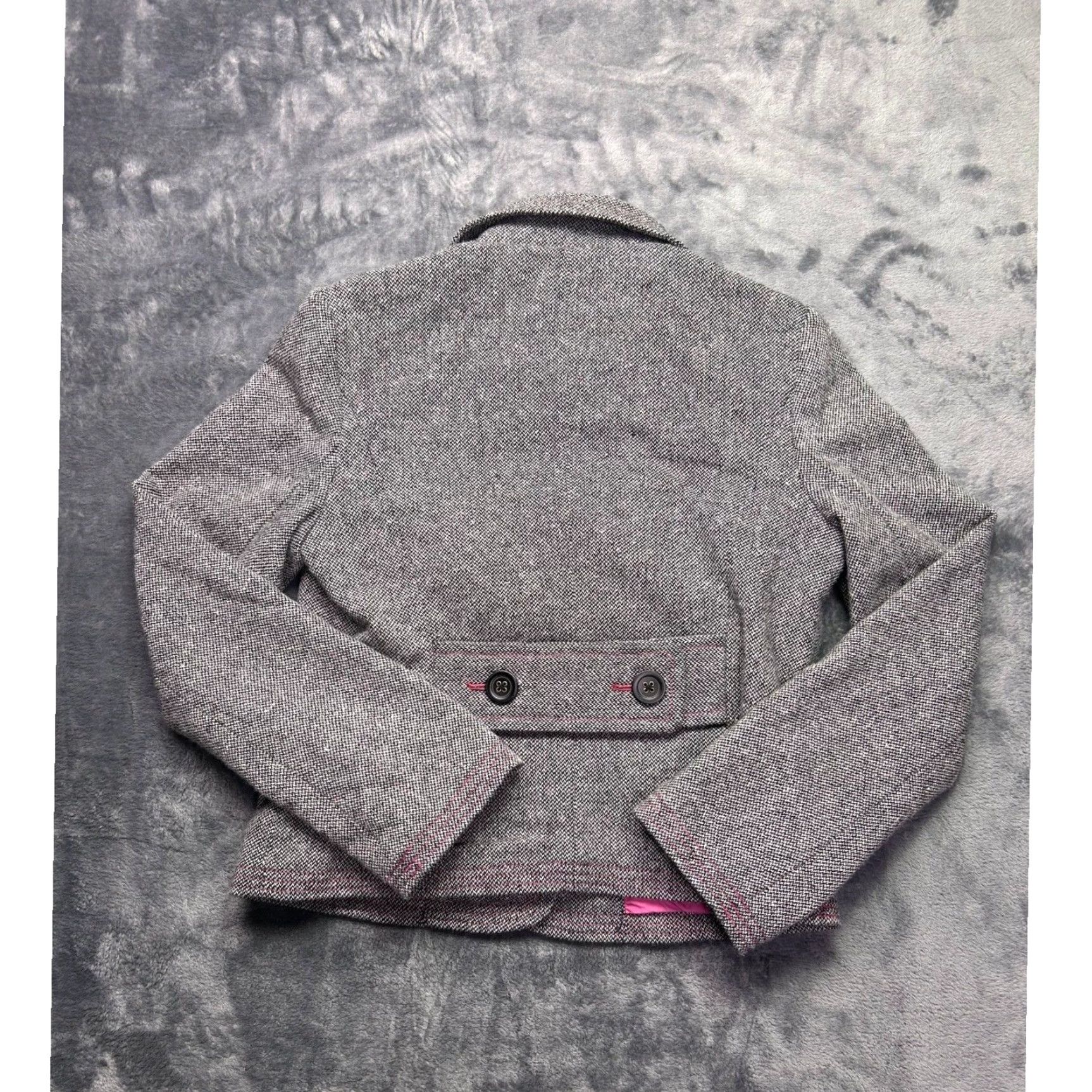 Gap VINTAGE Gap Blazer Wool Blend Tweed Button Front Short Cropped Pink Stitching Gray 6 Womens Tailored/Classic Blazer Womens) Size M / US 6-8 / IT 42-44 - 4 Thumbnail