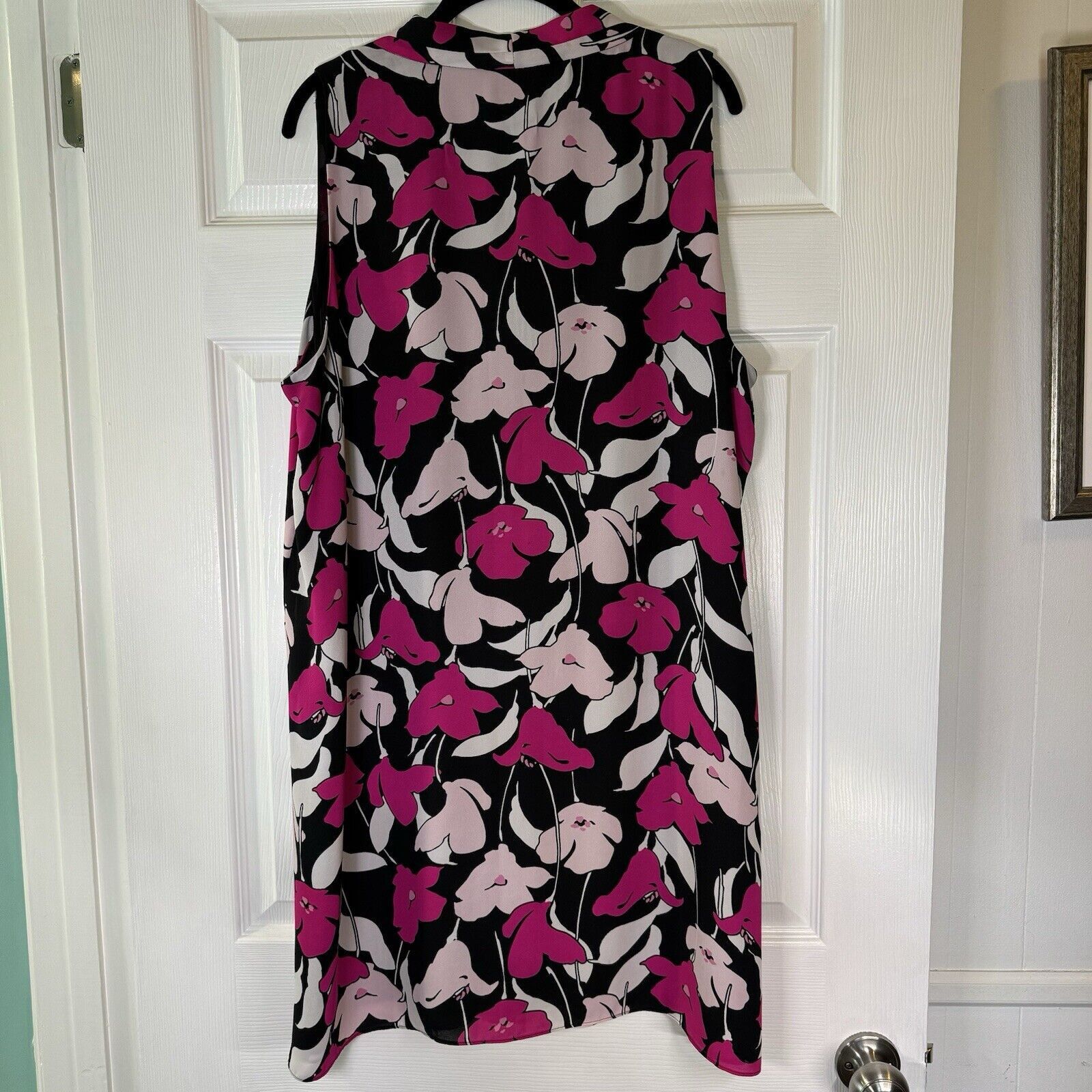 Vince Camuto Vince Camuto Sleeveless Floral Shift Dress Black Pink XL Size XL / US 12-14 / IT 48-50 - 2 Thumbnail