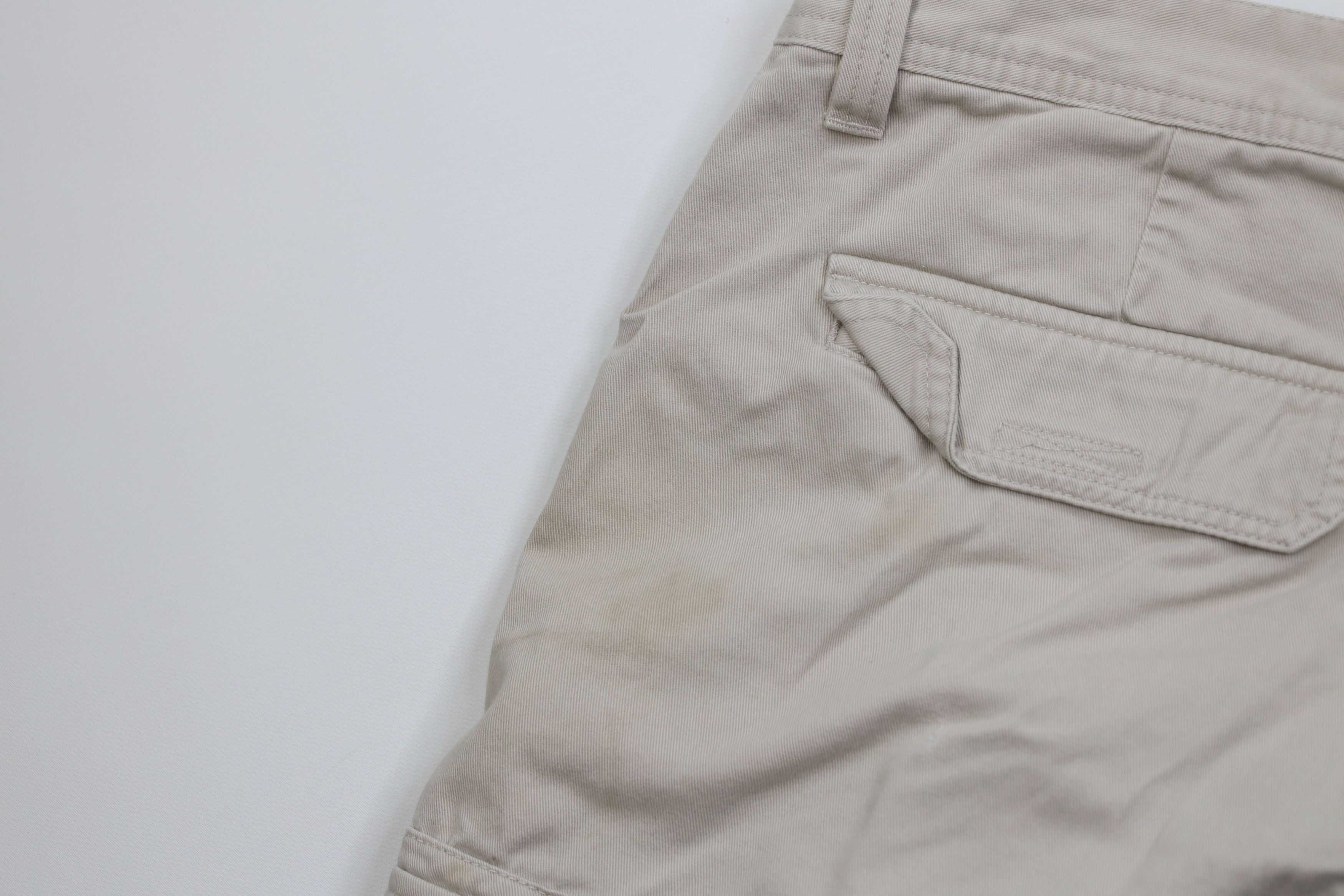 Eddie Bauer Vintage Eddie Bauer Heavyweight Cargo Shorts Beige Cotton Size US 35 - 14 Thumbnail