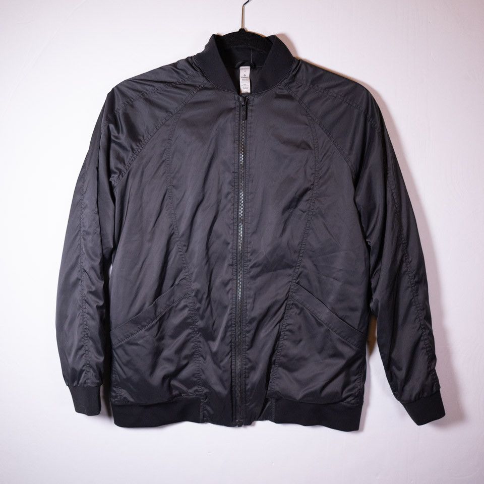 Lululemon Lululemon Women's Trace Back Bomber Satin | Grailed