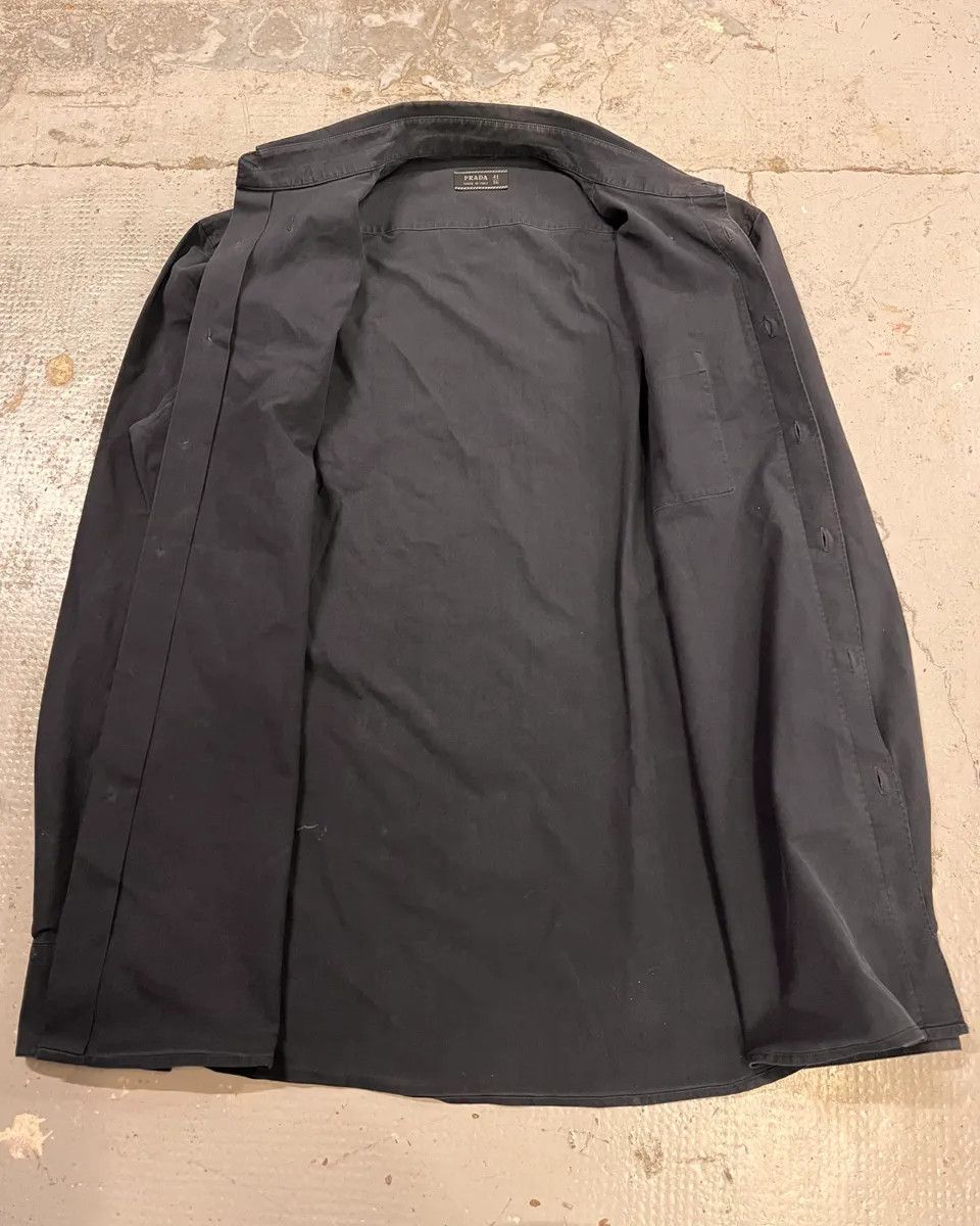 Prada Prada Navy Minimalist Shirt Size US L / EU 52-54 / 3 - 8 Thumbnail