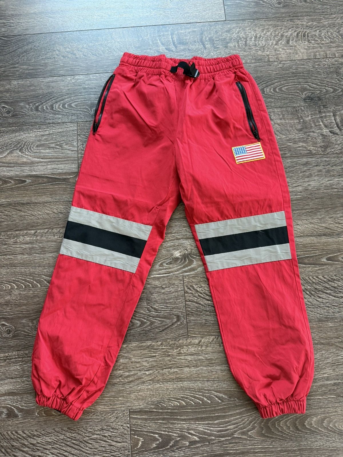 Forever 21 Forever 21 Red Sweatpants Size US 27 - 1 Thumbnail