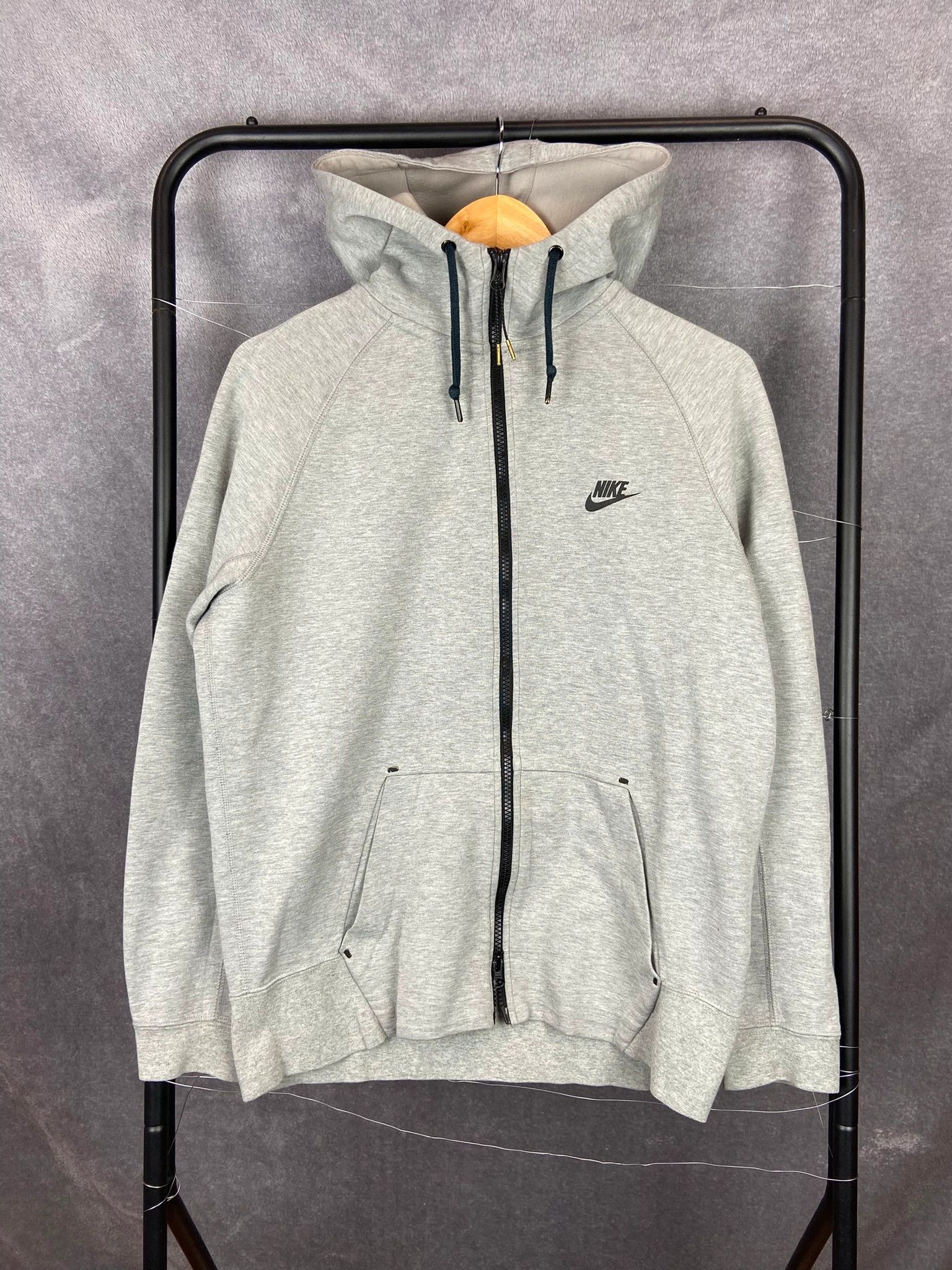 Nike Zip Hoodie Nike Tech Fleece grey minimalist streetwear M Size US M / EU 48-50 / 2 - 1 Thumbnail