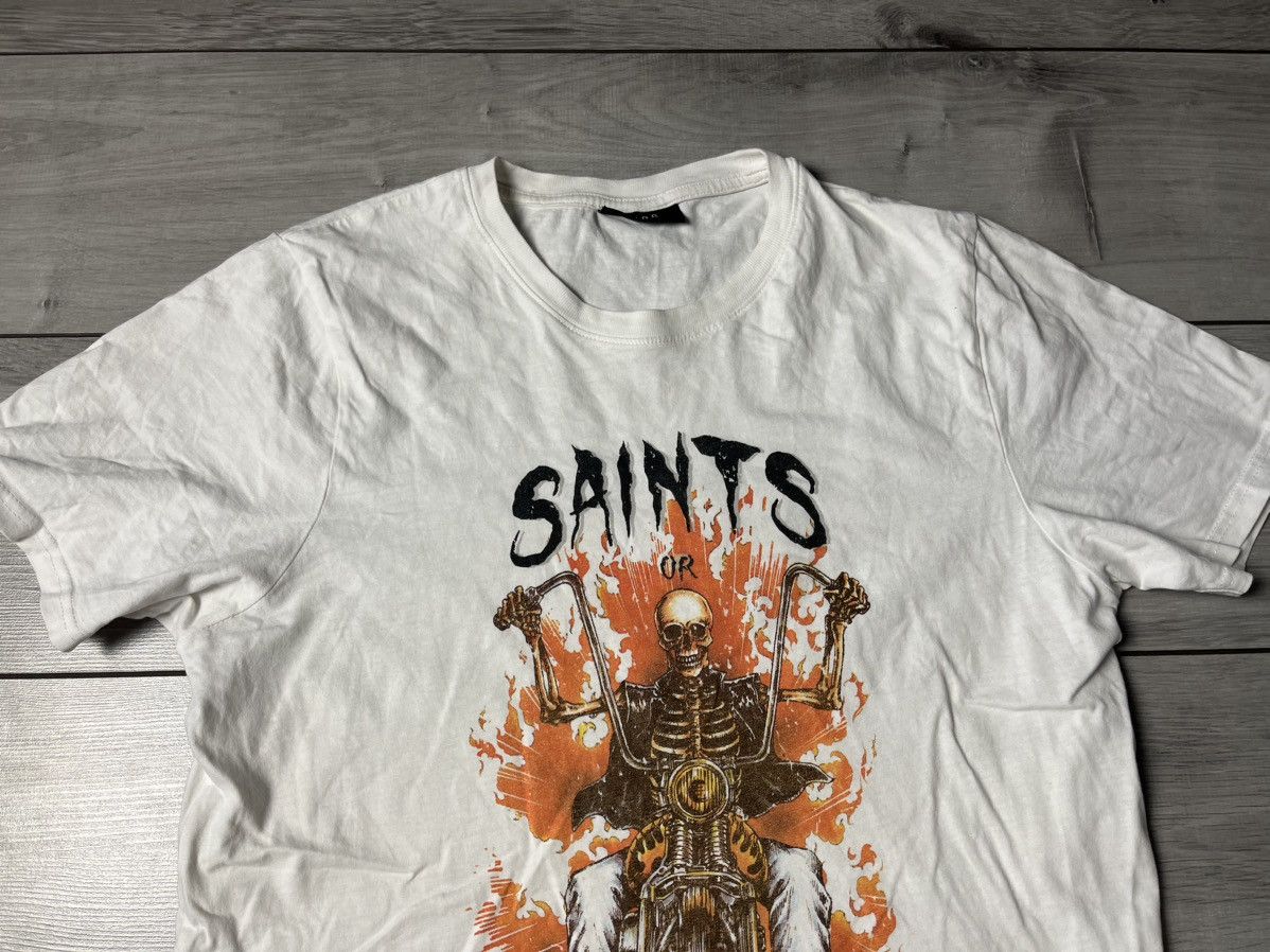 Band Tees Skull biker Tshirt saints sinners size Medium band tee Size US M / EU 48-50 / 2 - 3 Thumbnail