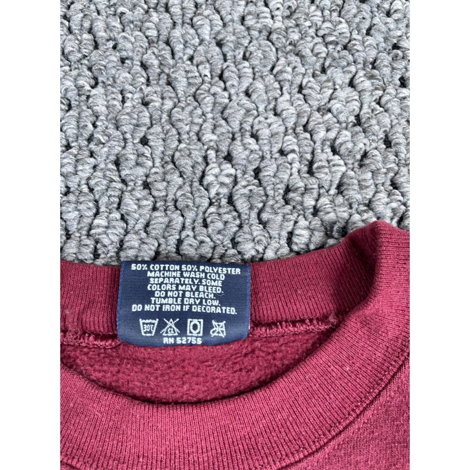 Jansport VTG Jansport Howell Michigan Sweatshirt Adult Large Dark Red Embroidered 50/50 Size US L / EU 52-54 / 3 - 4 Thumbnail