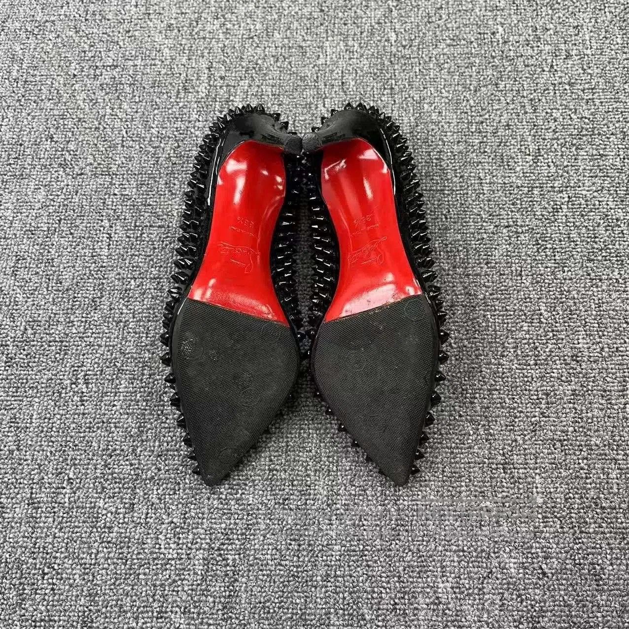 Christian Louboutin Christian Louboutin Black Rivet Red Sole Heels. Size US 5.5 / IT 35.5 - 5 Thumbnail